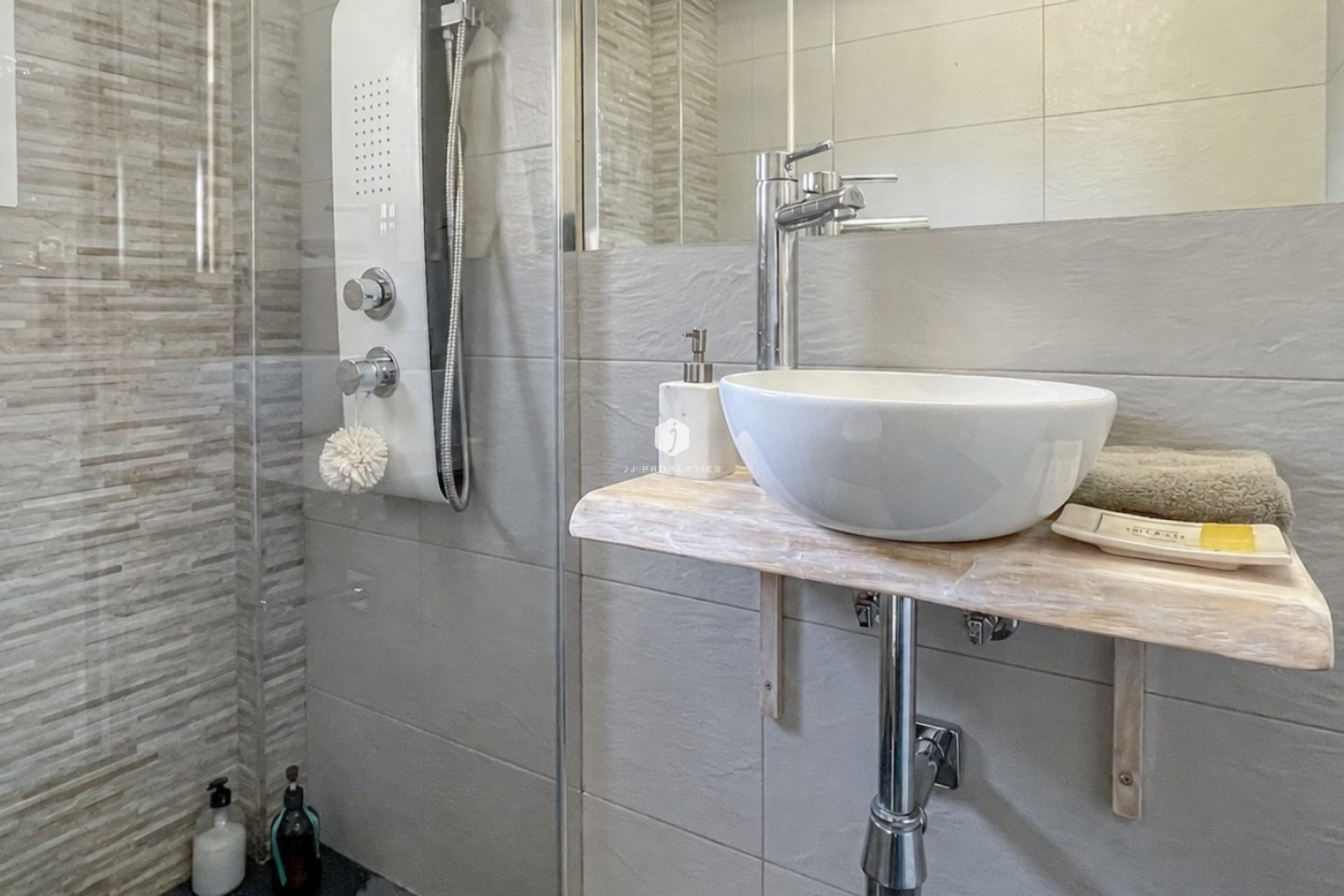 Tweedehands - Chalet -
Torrevieja - Costa Blanca