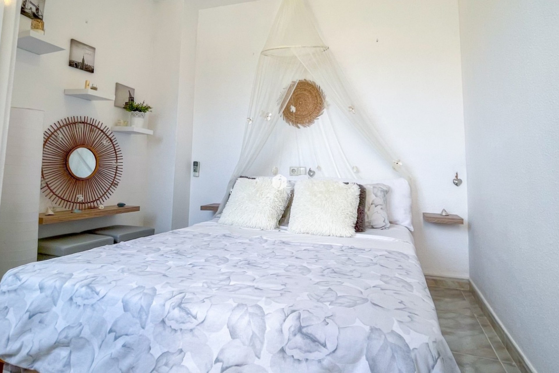 Tweedehands - Chalet -
Torrevieja - Costa Blanca