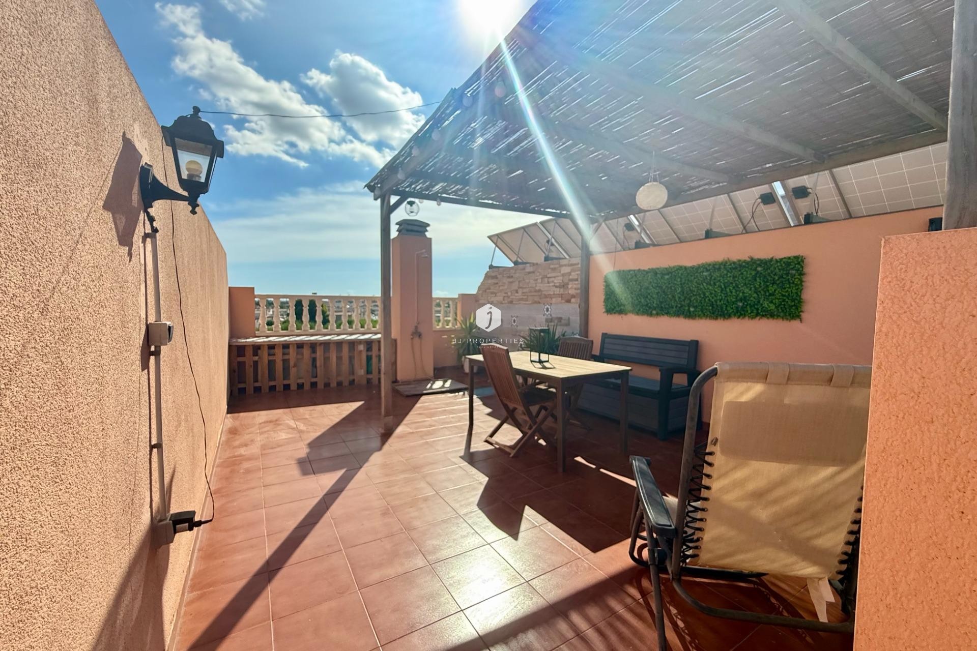 Tweedehands - Chalet -
Torrevieja - El Limonar