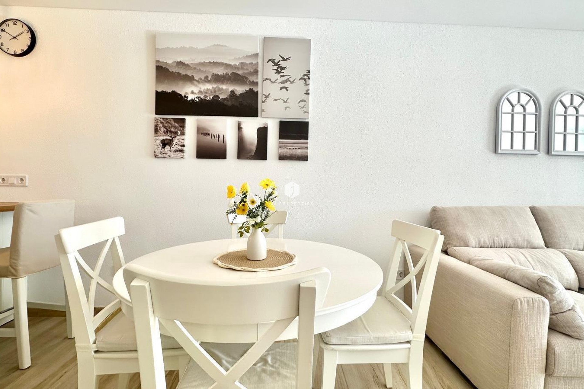 Tweedehands - Chalet -
Torrevieja - Estacion de autobuses