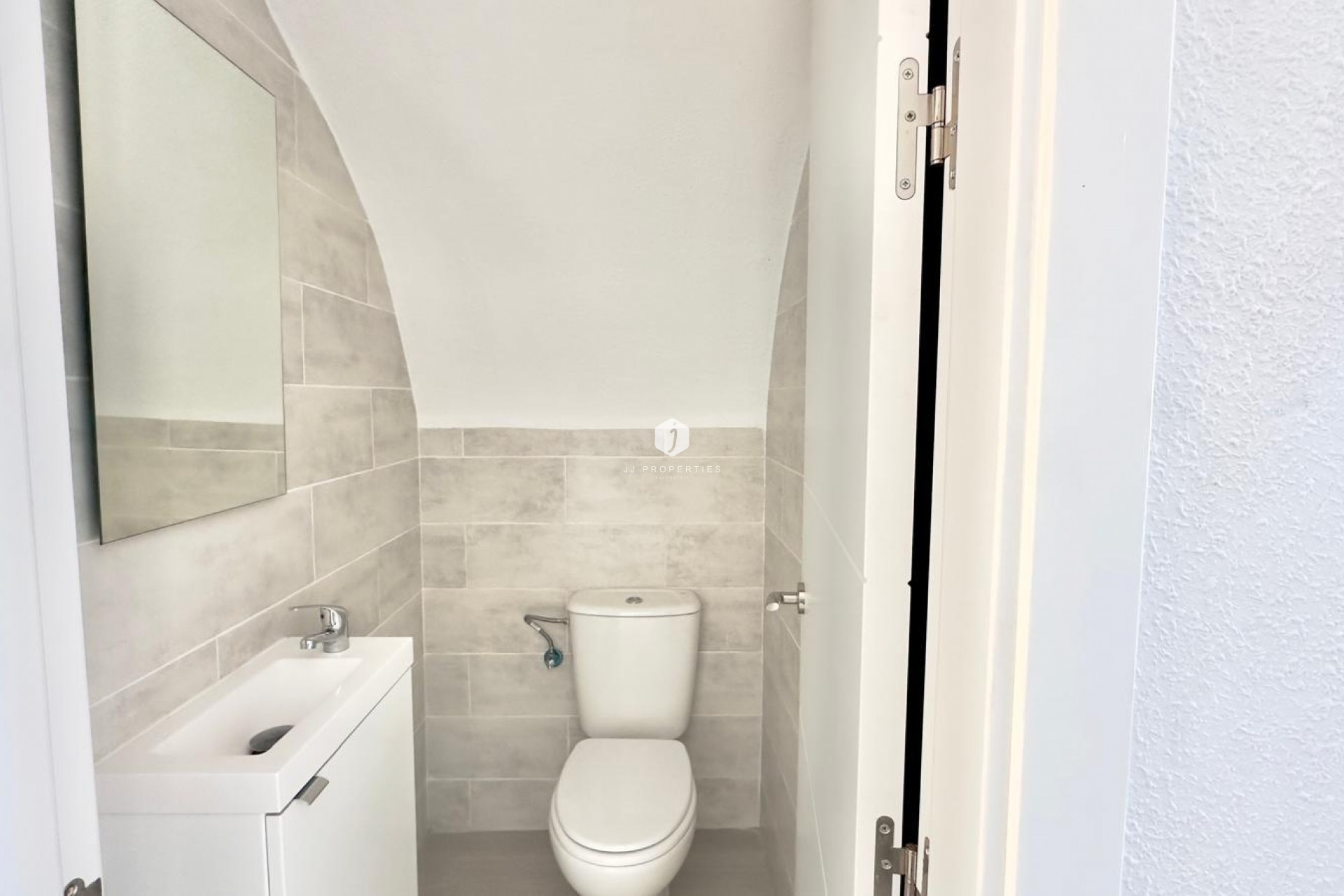 Tweedehands - Chalet -
Torrevieja - La Mata