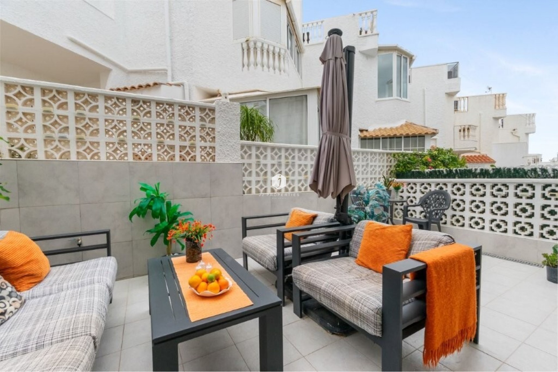 Tweedehands - Chalet -
Torrevieja - La Provensa