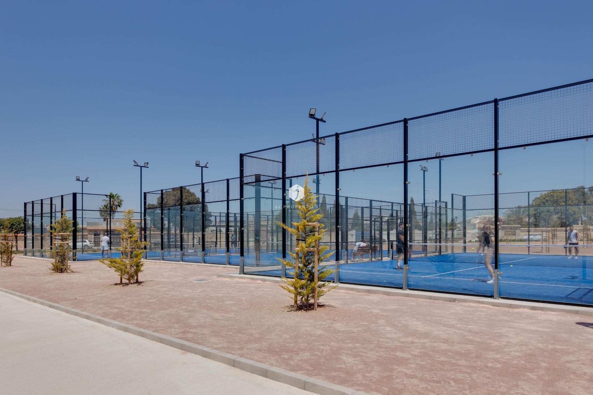 Tweedehands - Chalet -
Torrevieja - La Siesta - El Salado - Torreta