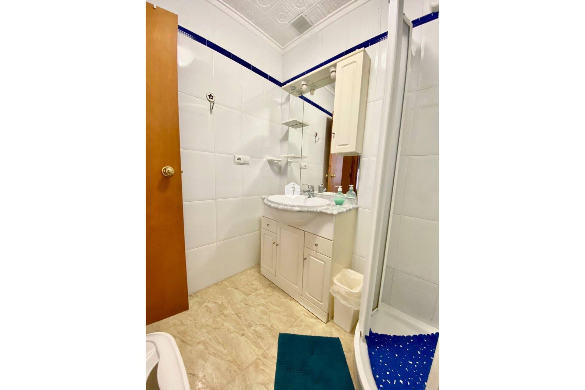 Tweedehands - Chalet -
Torrevieja - La Siesta - El Salado - Torreta