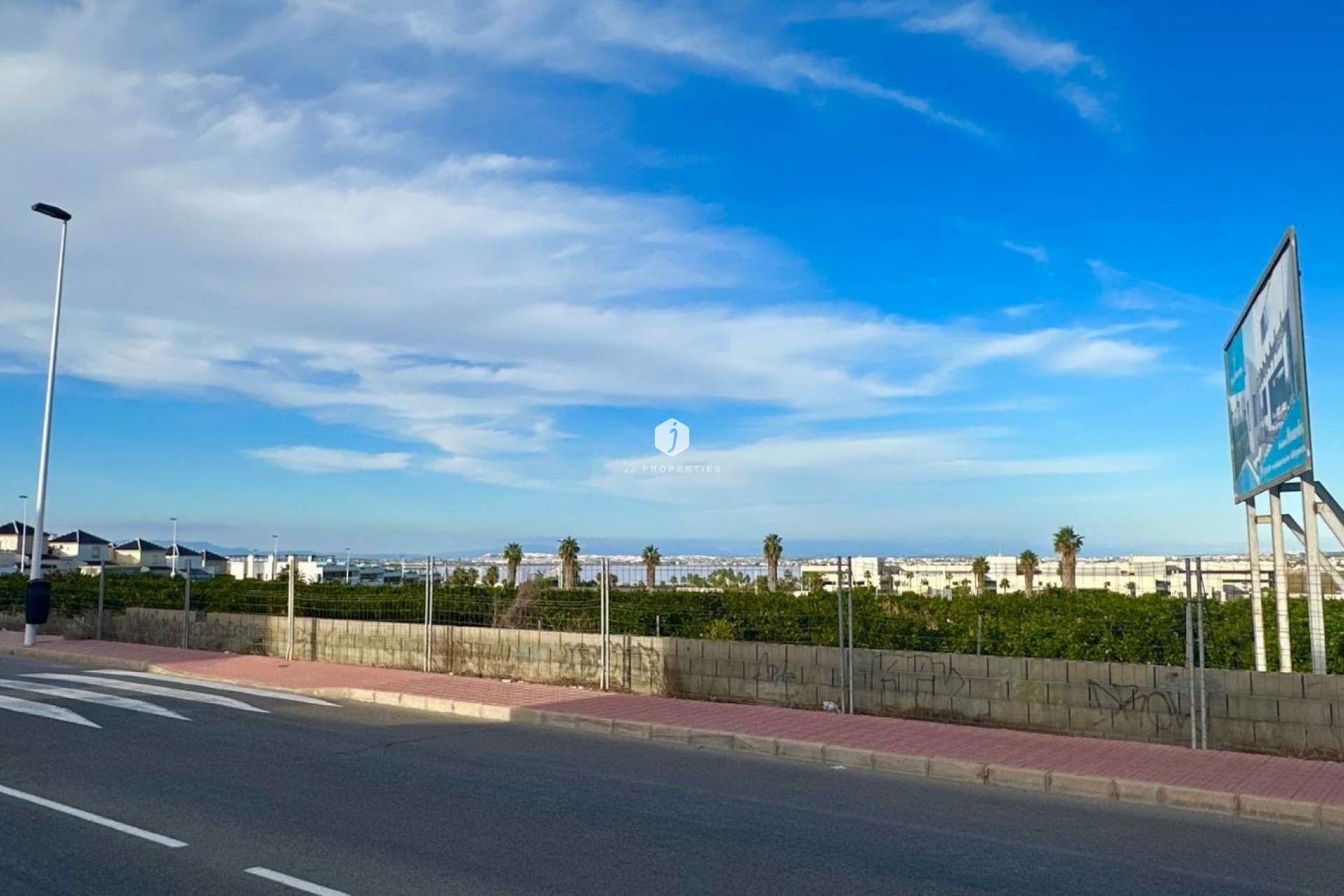 Tweedehands - Chalet -
Torrevieja - La siesta