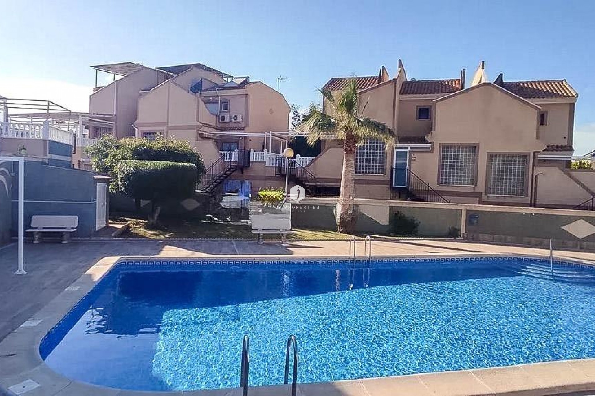 Tweedehands - Chalet -
Torrevieja - Los altos