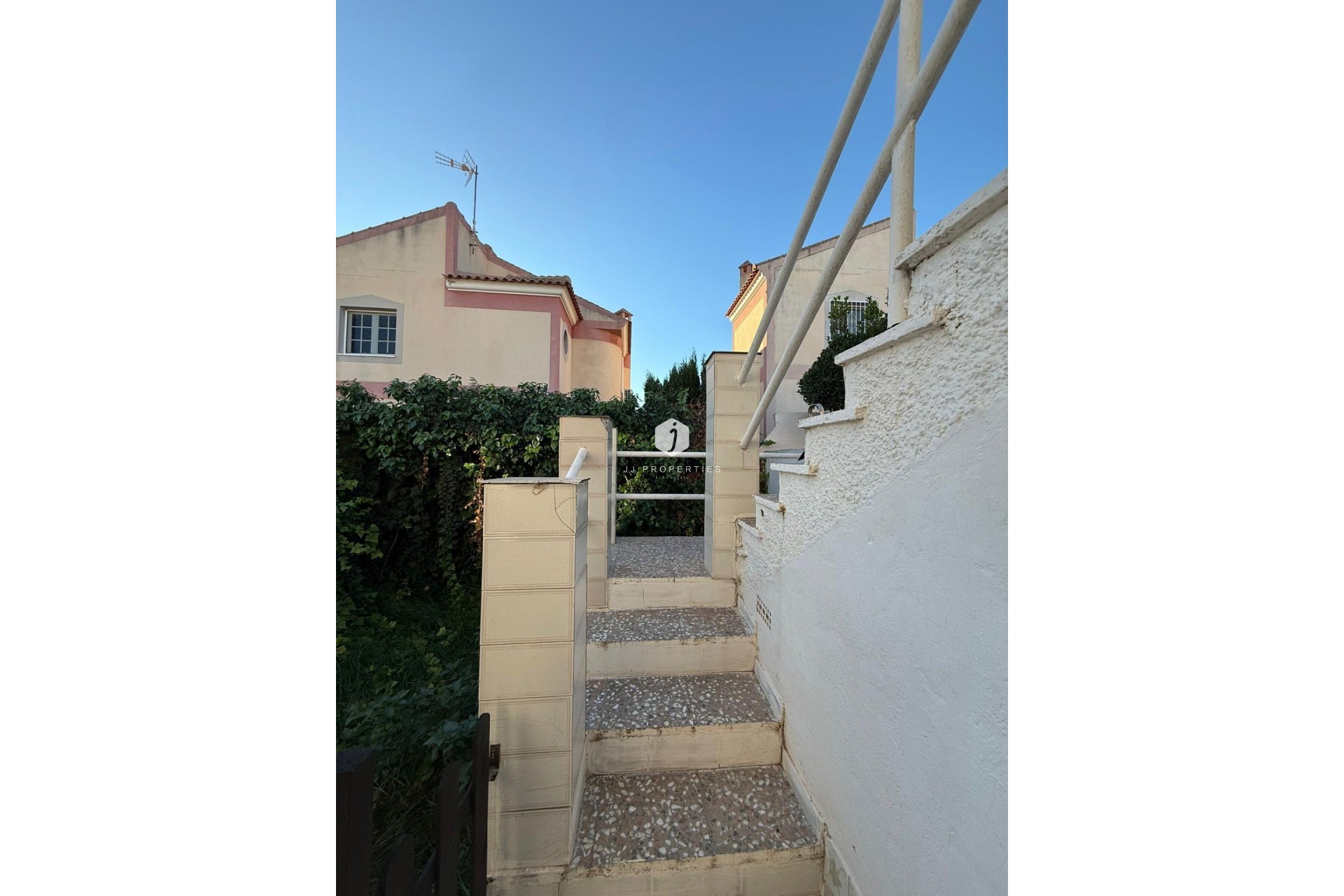 Tweedehands - Chalet -
Torrevieja - Los altos