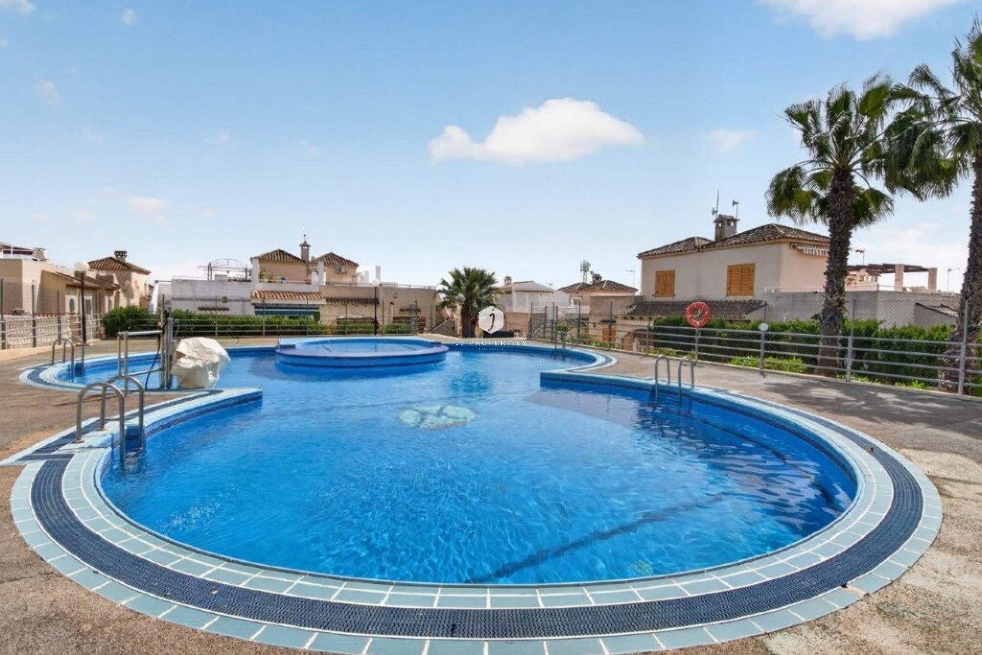 Tweedehands - Chalet -
Torrevieja - Los altos