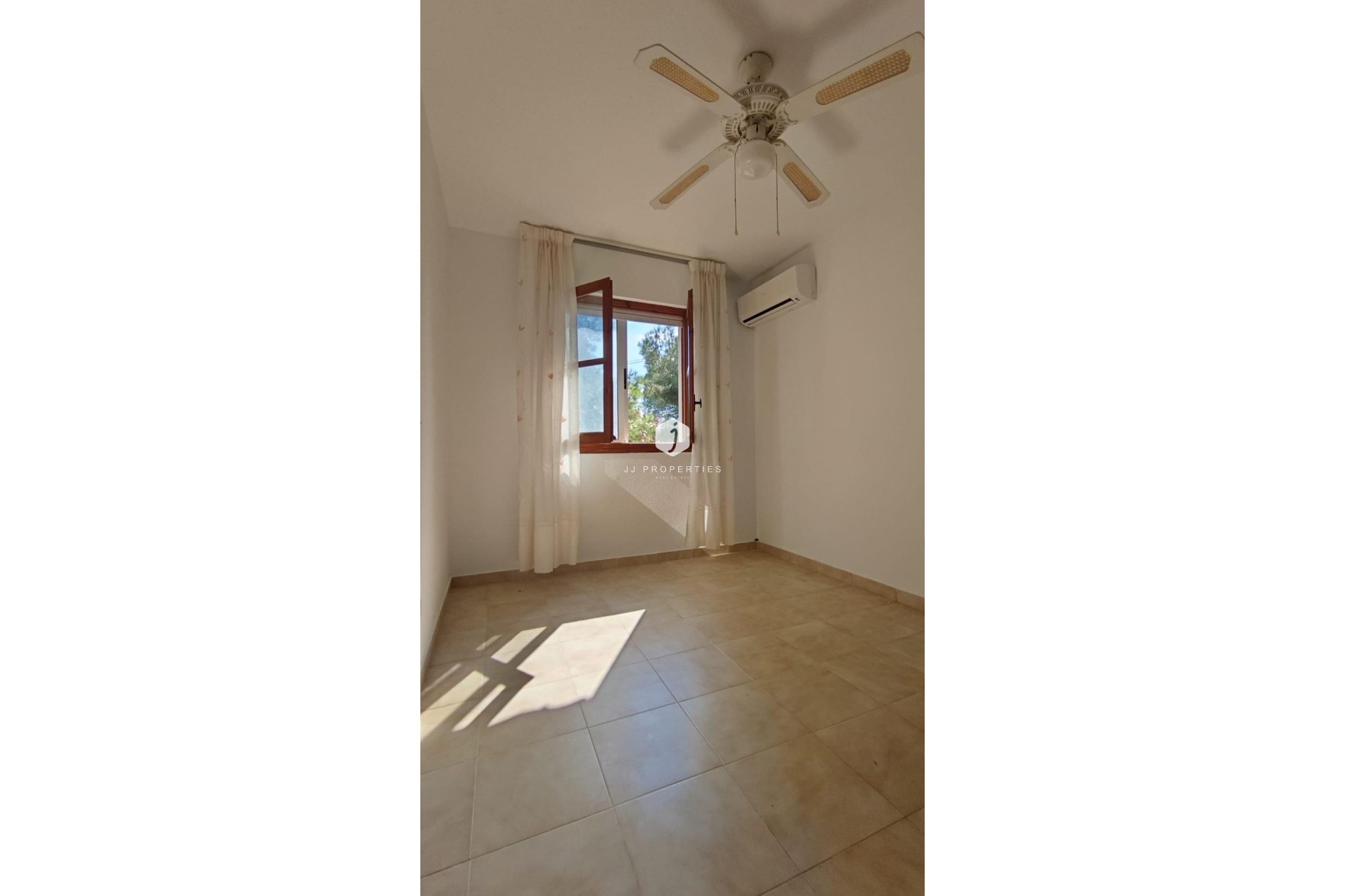 Tweedehands - Chalet -
Torrevieja - Los Balcones