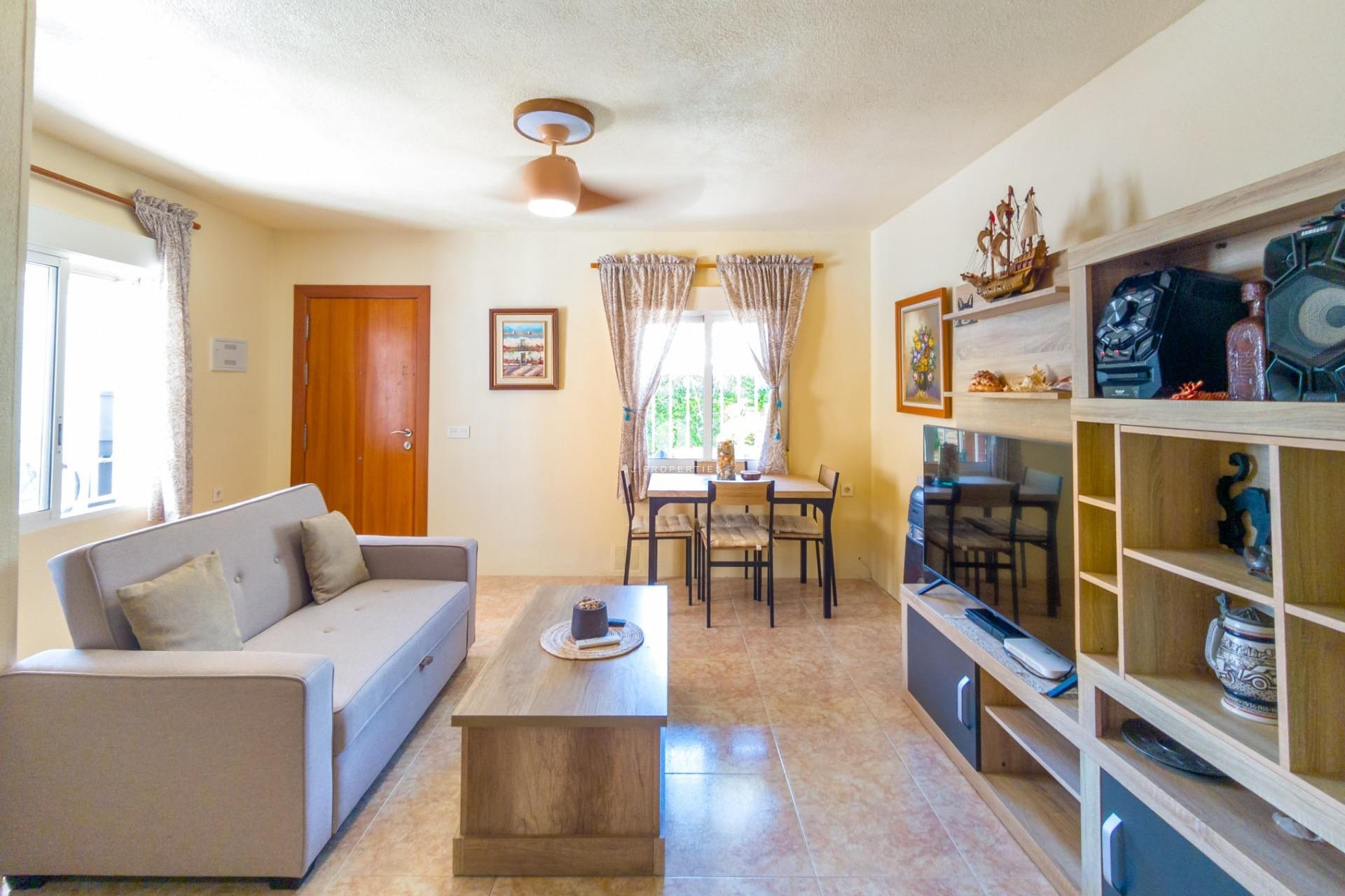Tweedehands - Chalet -
Torrevieja - Nueva Torrevieja