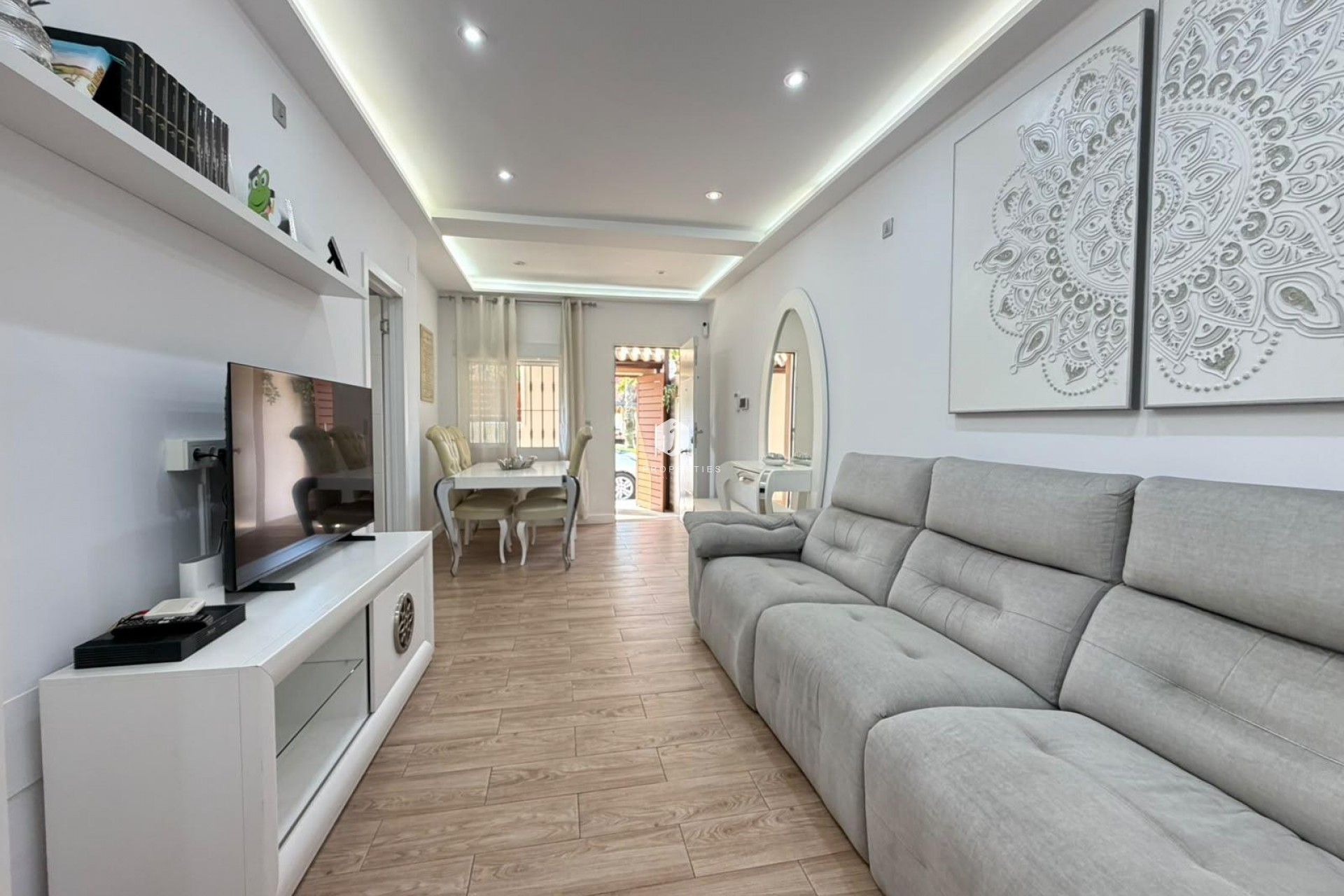 Tweedehands - Chalet -
Torrevieja - Nueva Torrevieja