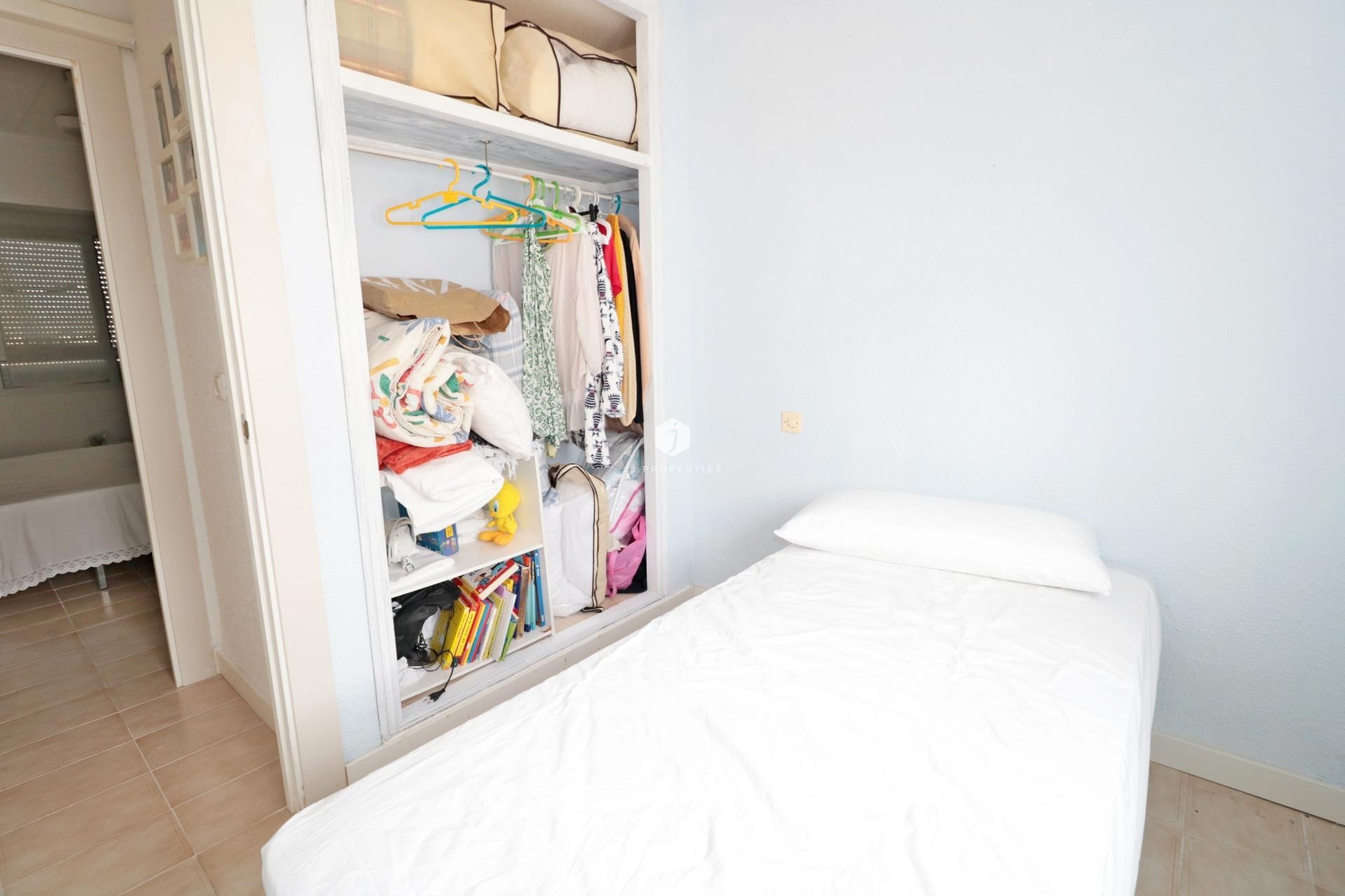 Tweedehands - Chalet -
Torrevieja - Playa de los Naufragos