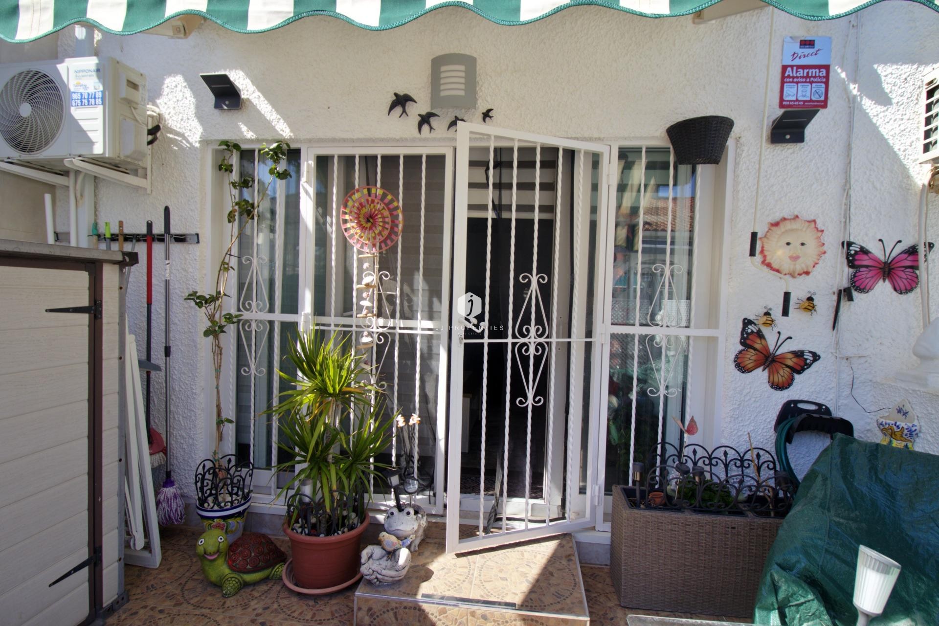 Tweedehands - Chalet -
Torrevieja - San luis