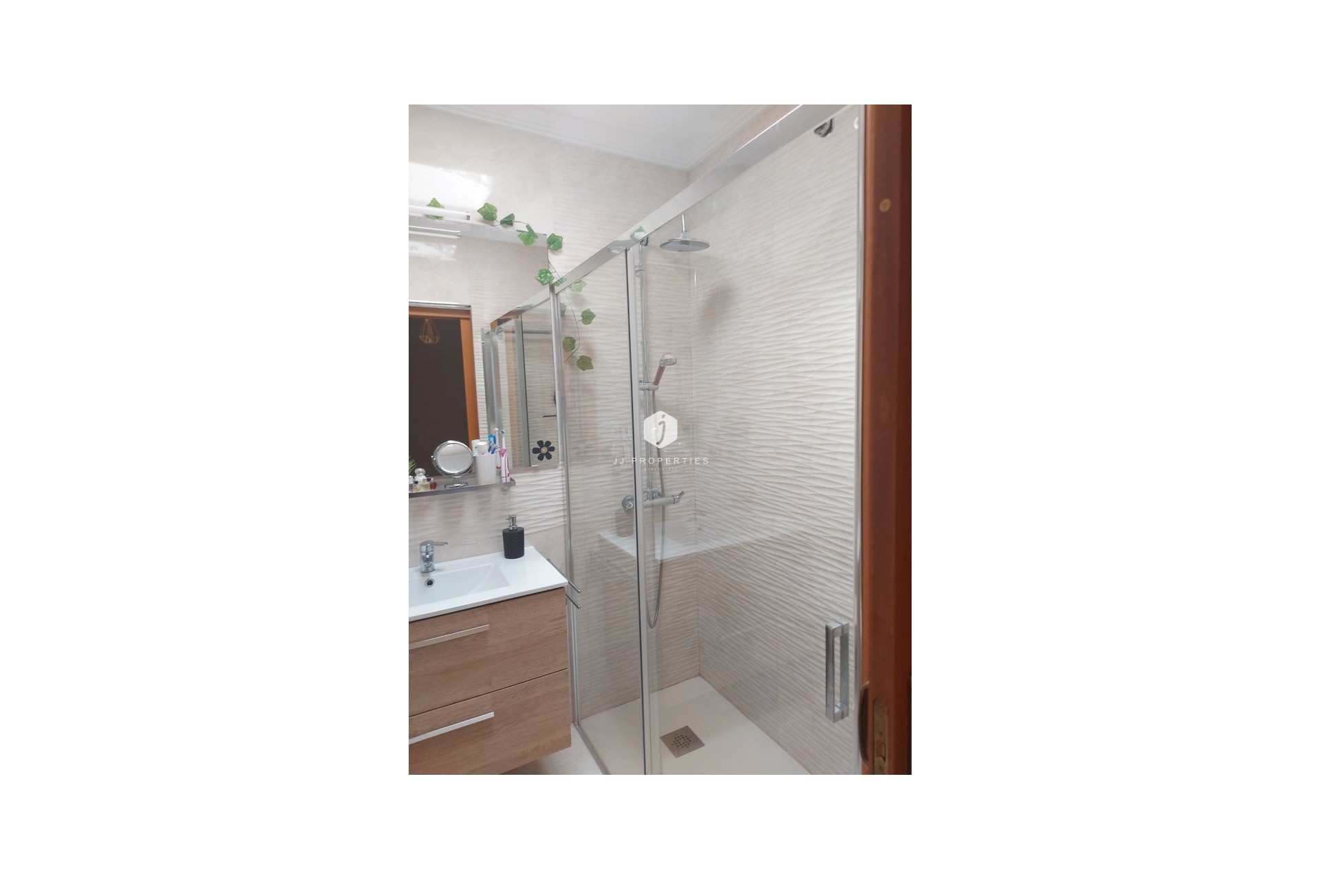 Tweedehands - Chalet -
Torrevieja