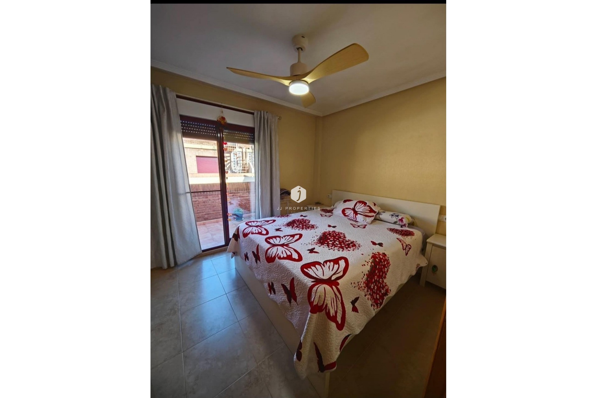 Tweedehands - duplex -
Benferri - Comunidad Valenciana