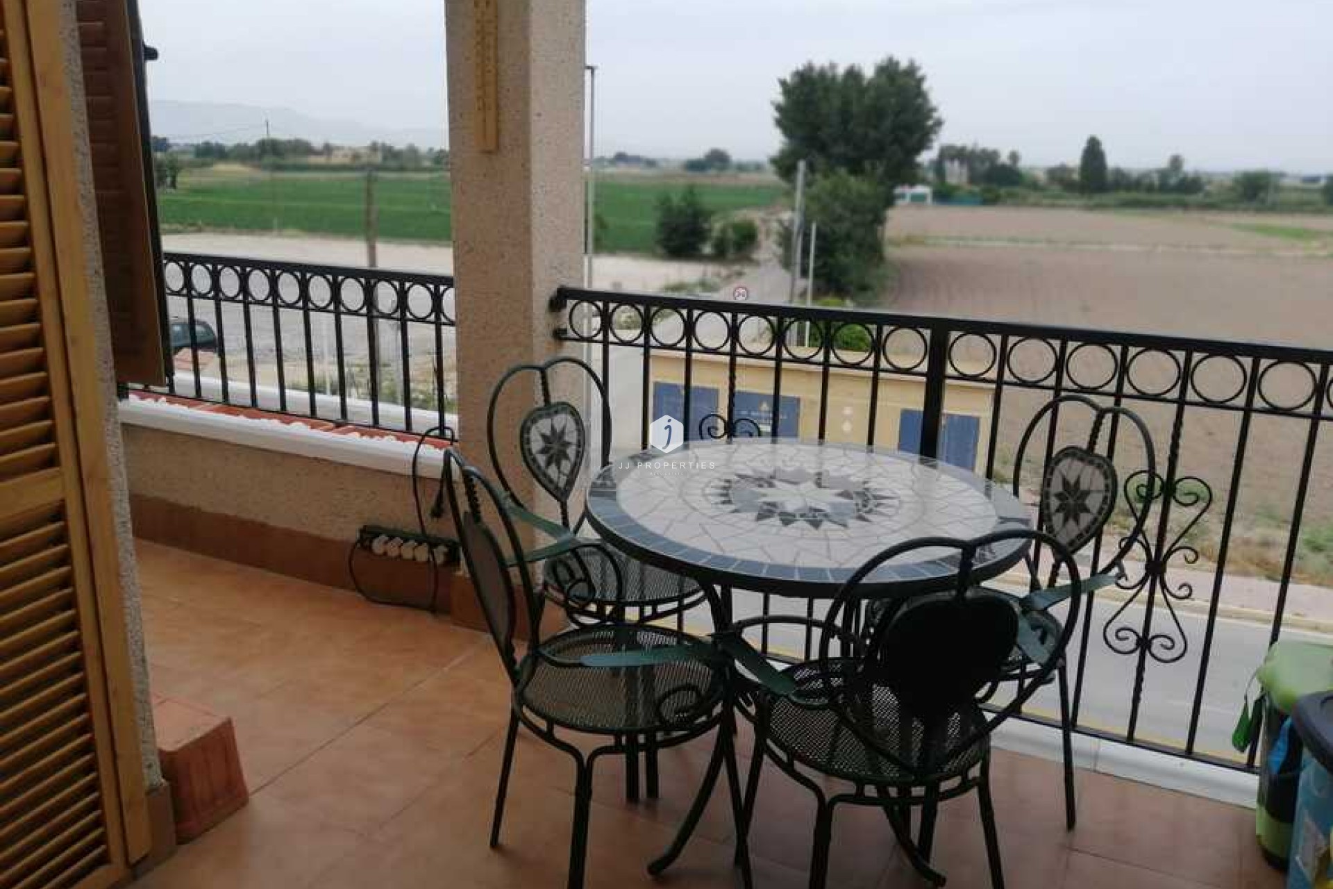 Tweedehands - duplex -
Daya Vieja - Costa Blanca