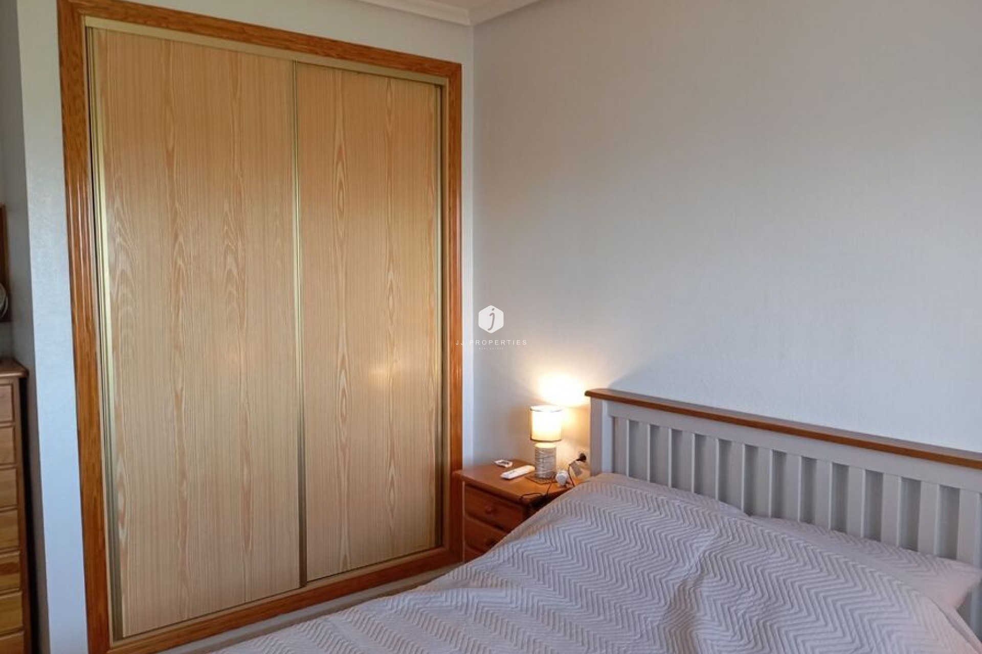 Tweedehands - duplex -
Daya Vieja - Costa Blanca