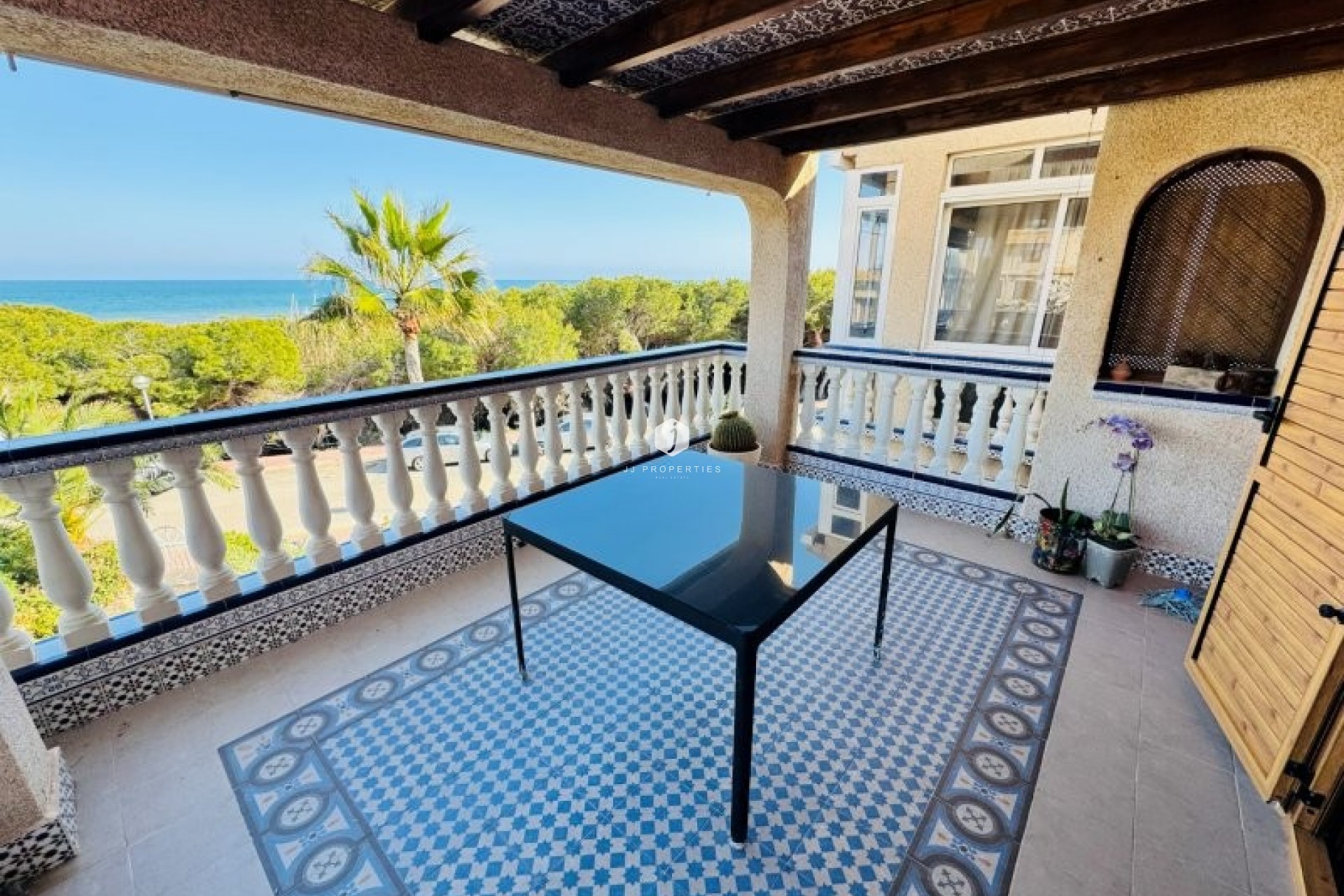Tweedehands - duplex -
Guardamar del Segura - Costa Blanca