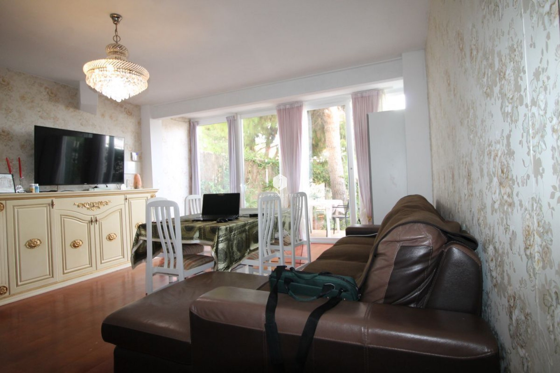 Tweedehands - duplex -
La Zenia - Costa Blanca