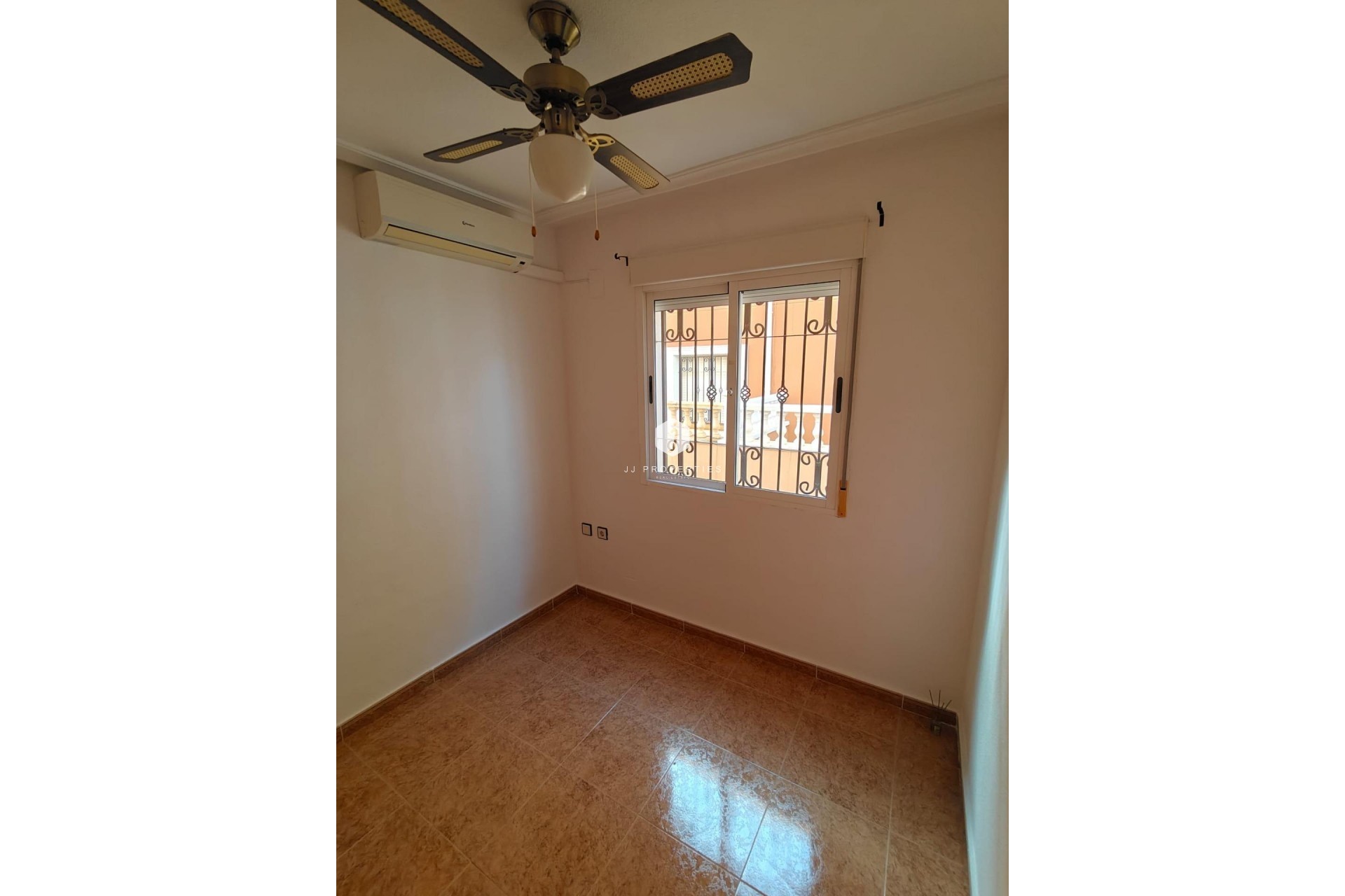 Tweedehands - duplex -
Los Montesinos - Costa Blanca Sur