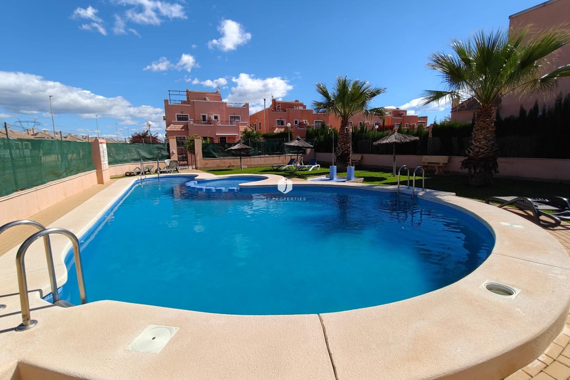 Tweedehands - duplex -
Los Montesinos - Costa Blanca Sur