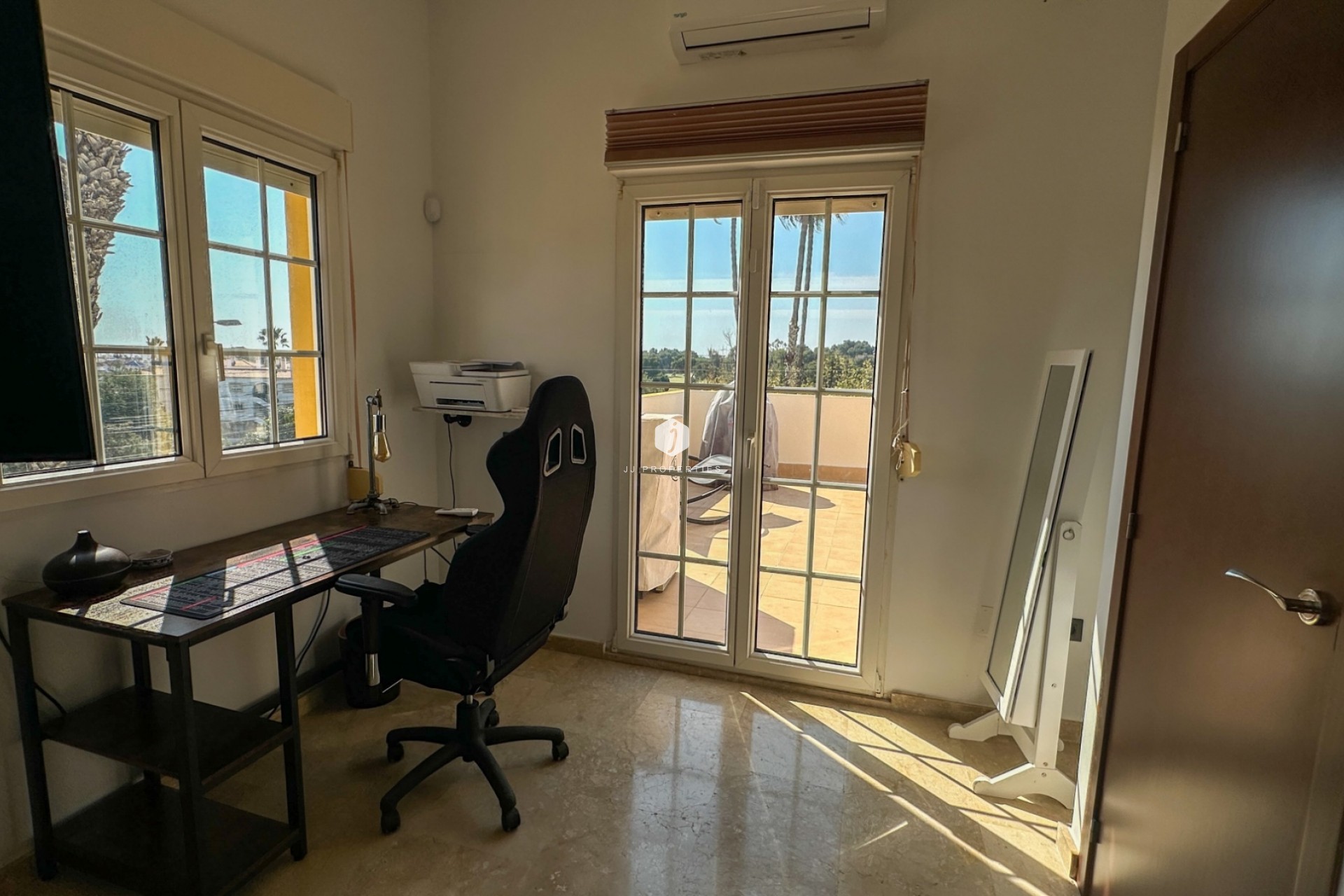 Tweedehands - duplex -
Orihuela Costa - Costa Blanca