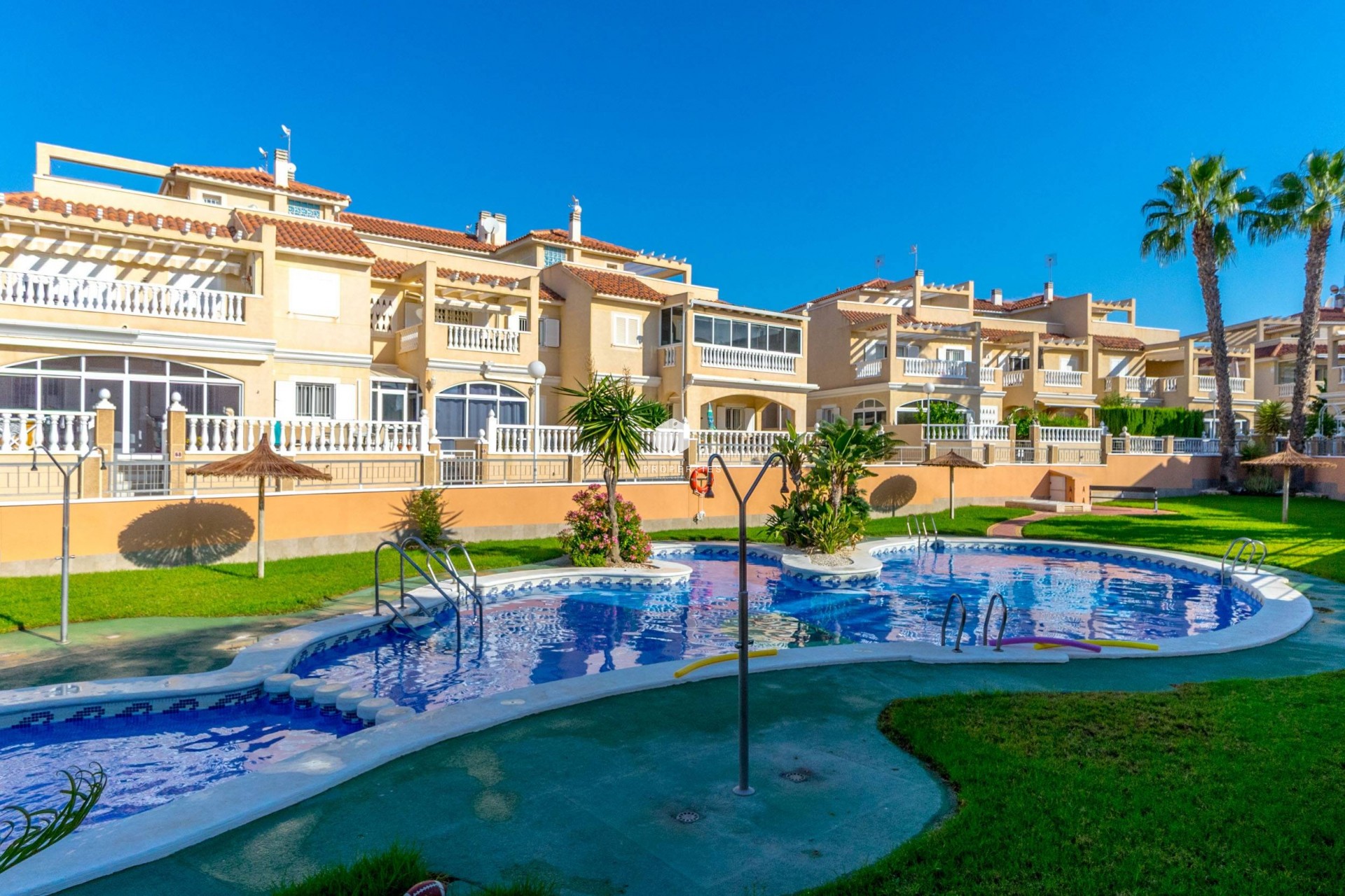 Tweedehands - duplex -
Orihuela Costa - Playa Flamenca