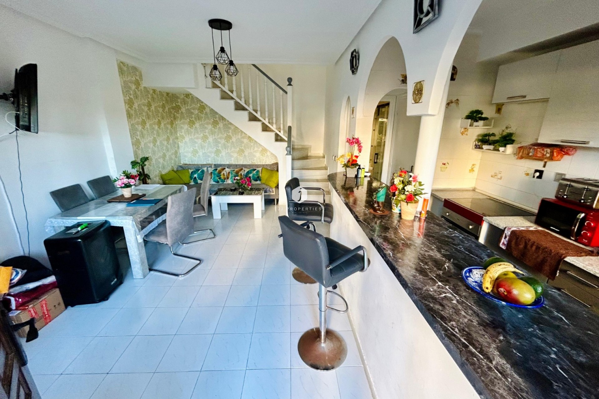 Tweedehands - duplex -
Torrevieja - Costa Blanca