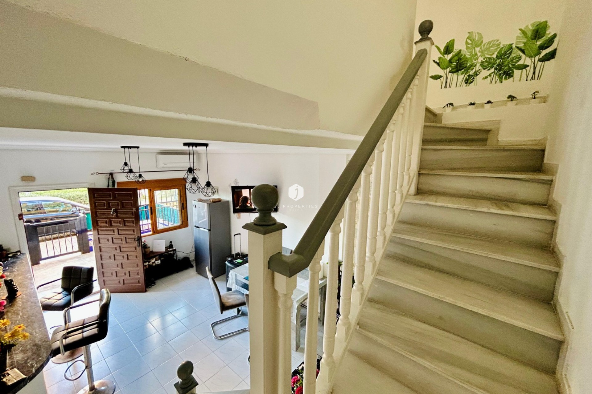 Tweedehands - duplex -
Torrevieja - Costa Blanca