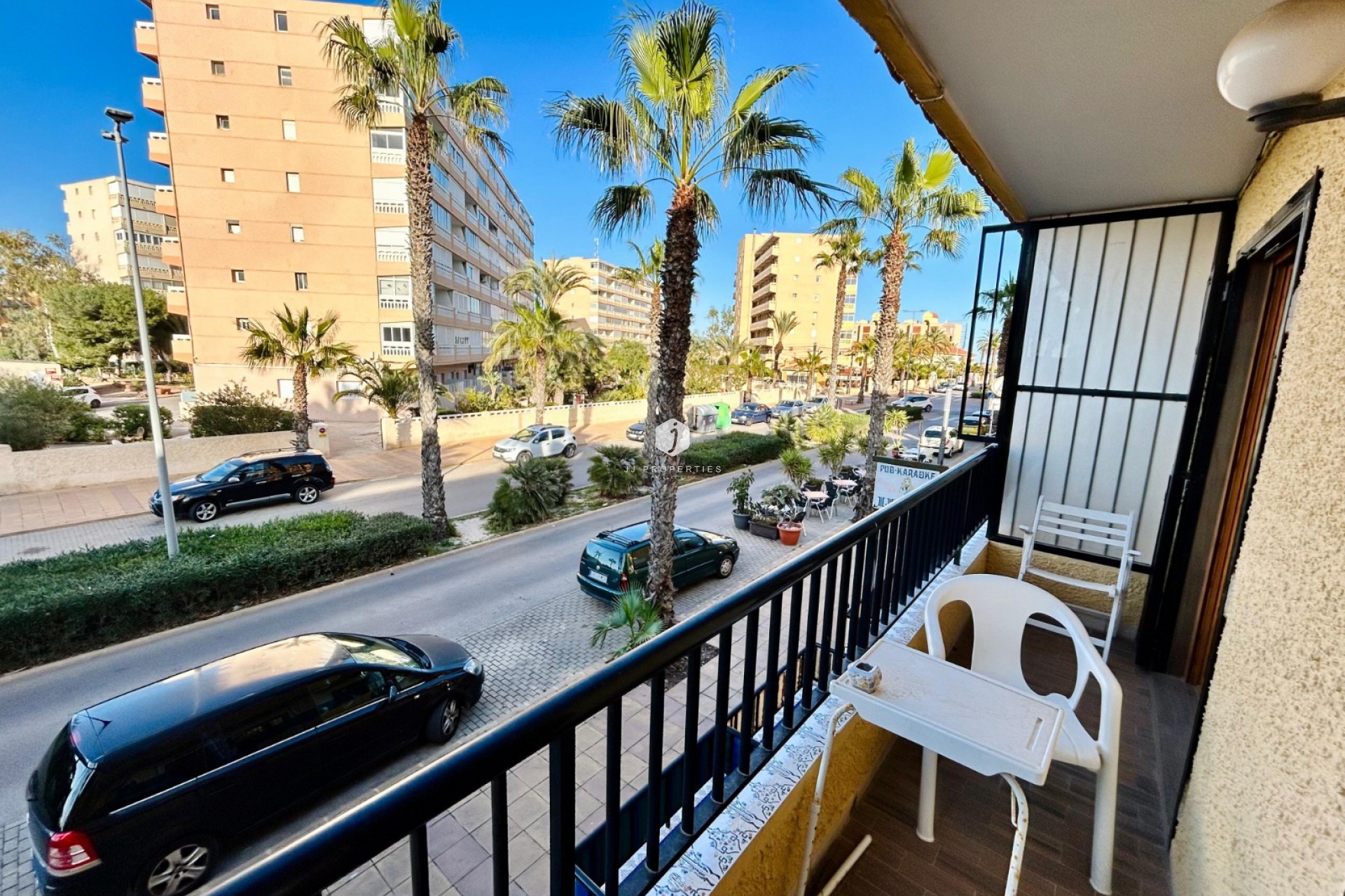 Tweedehands - duplex -
Torrevieja - Costa Blanca