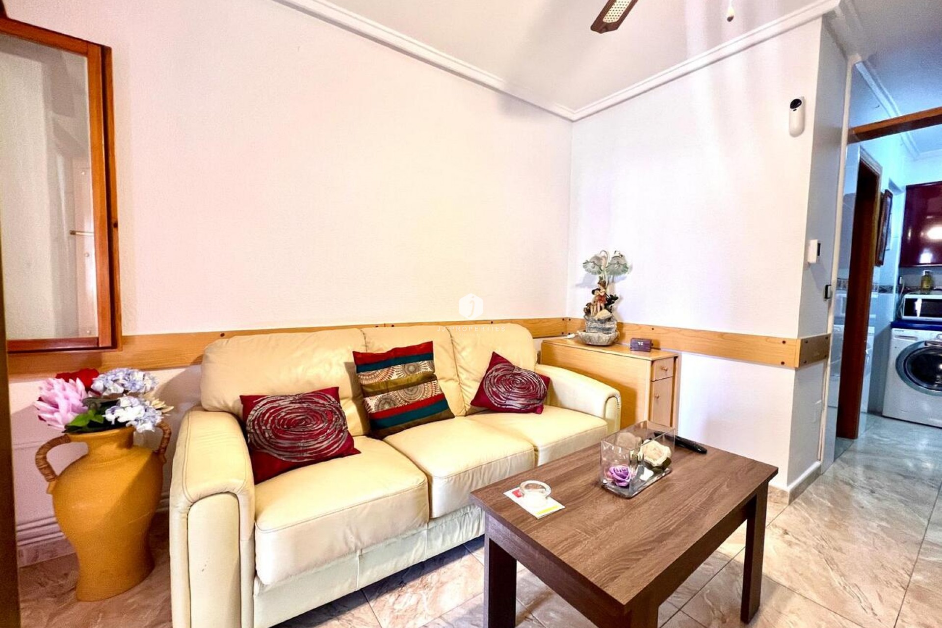 Tweedehands - duplex -
Torrevieja - Costa Blanca