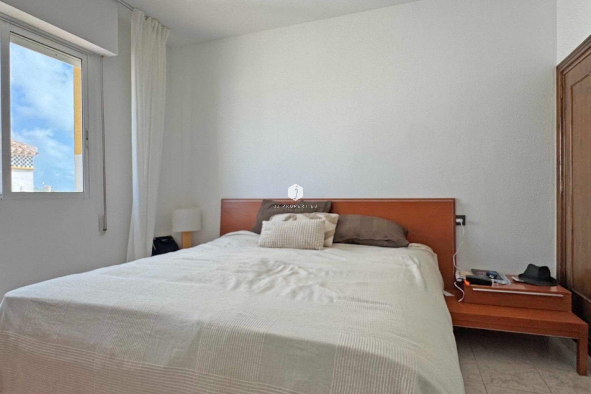 Tweedehands - duplex -
Torrevieja - Costa Blanca