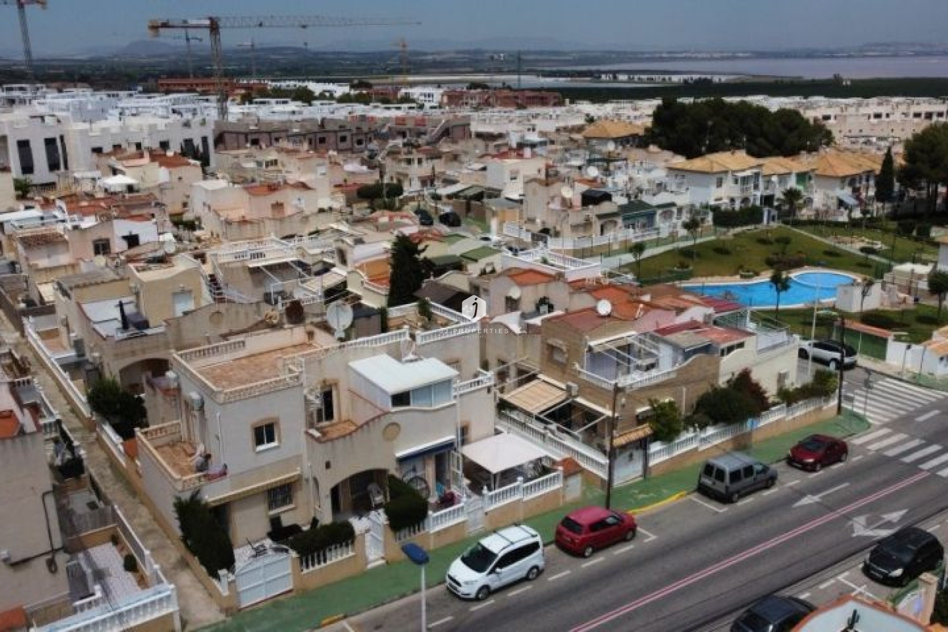 Tweedehands - duplex -
Torrevieja - Costa Blanca