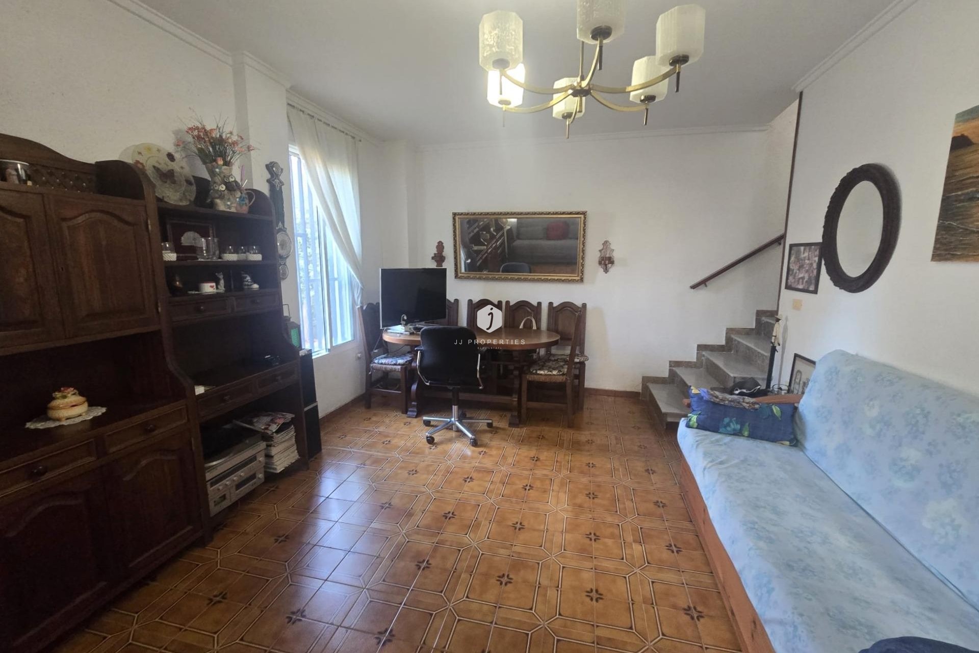 Tweedehands - duplex -
Torrevieja - Habaneras