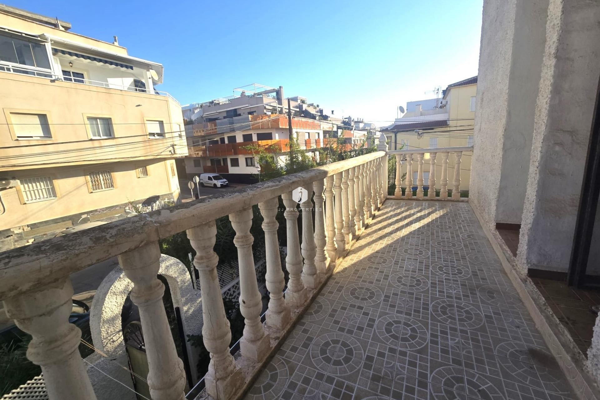 Tweedehands - duplex -
Torrevieja - Habaneras