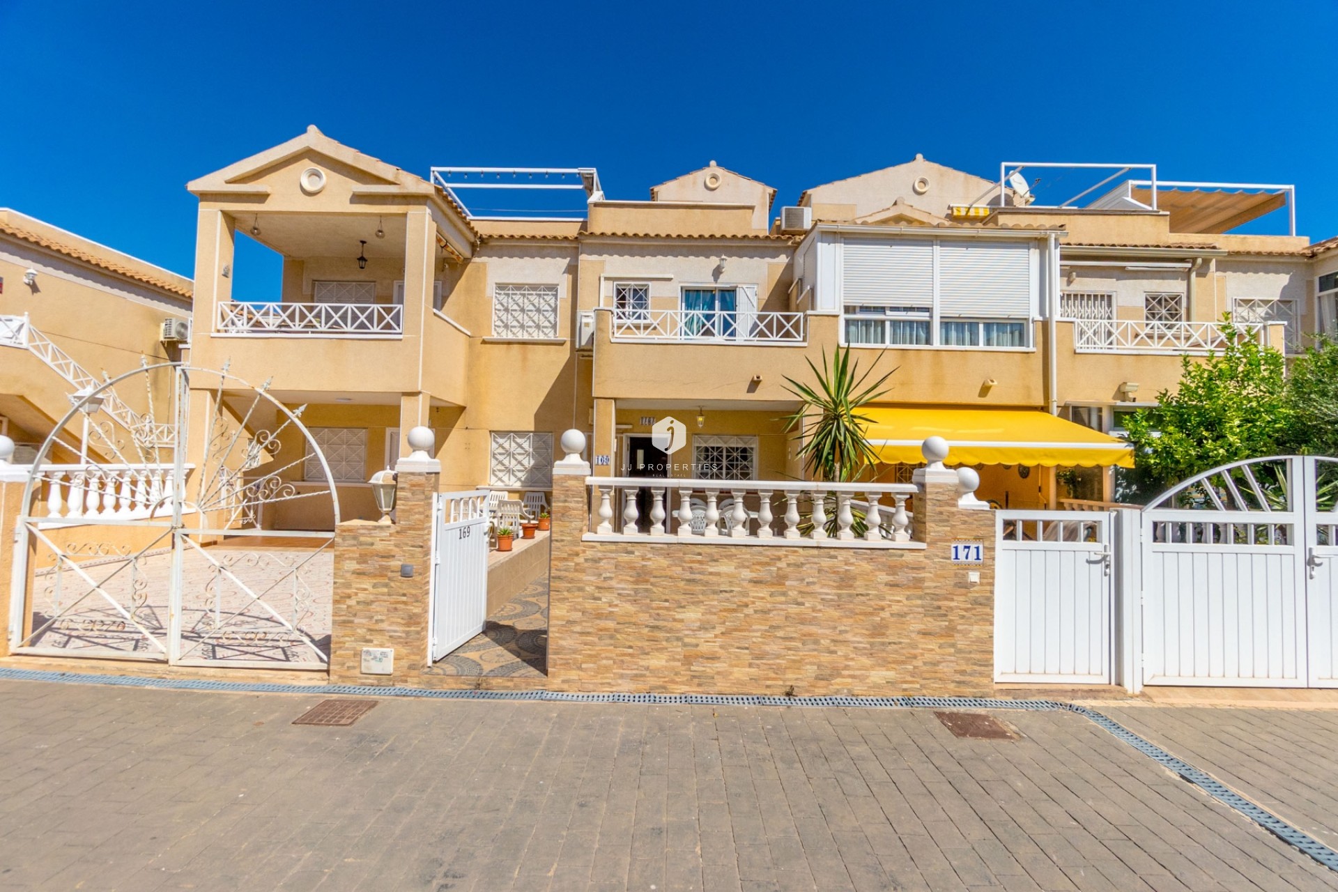Tweedehands - duplex -
Torrevieja - Nueva Torrevieja