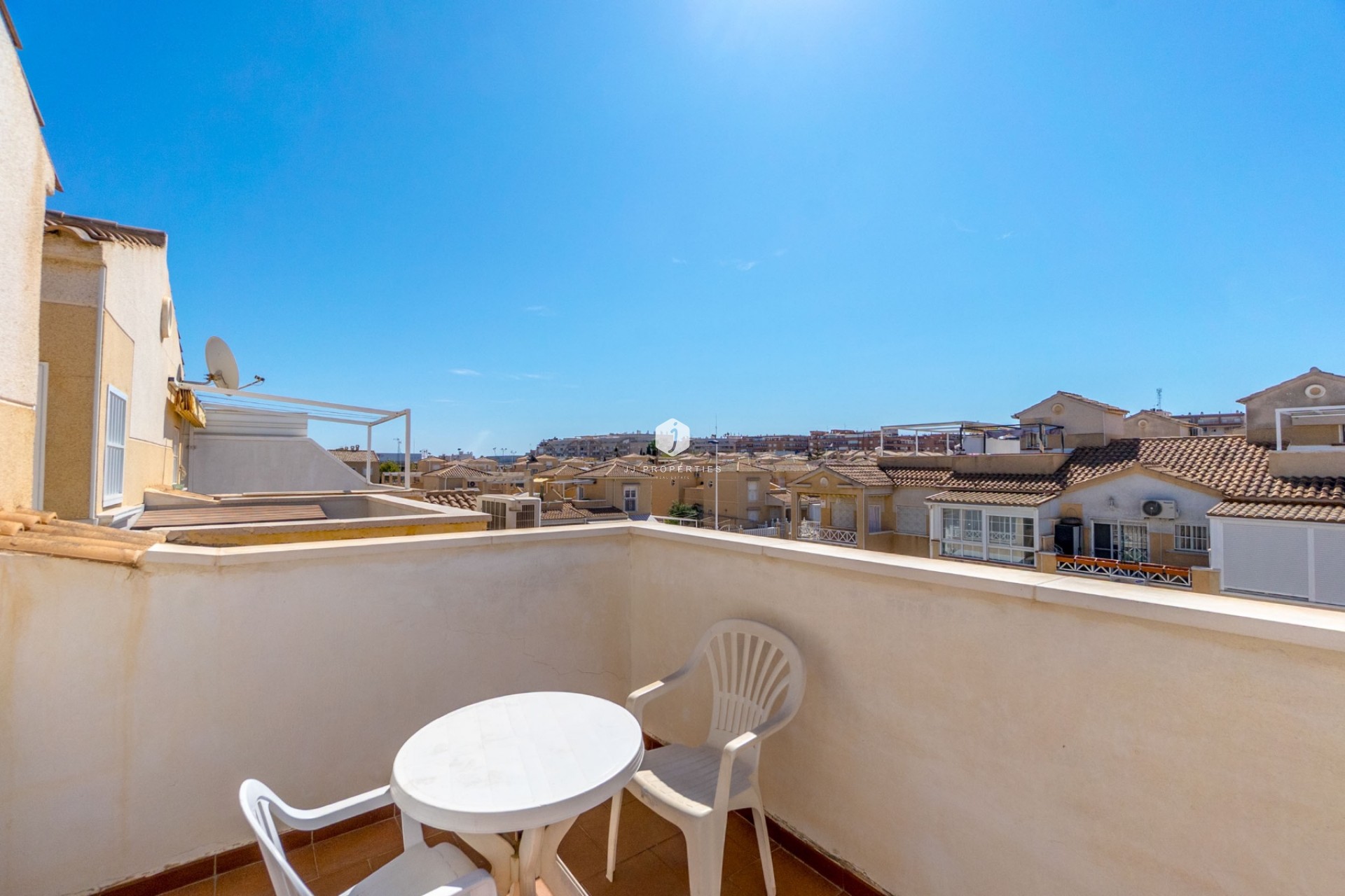 Tweedehands - duplex -
Torrevieja - Nueva Torrevieja