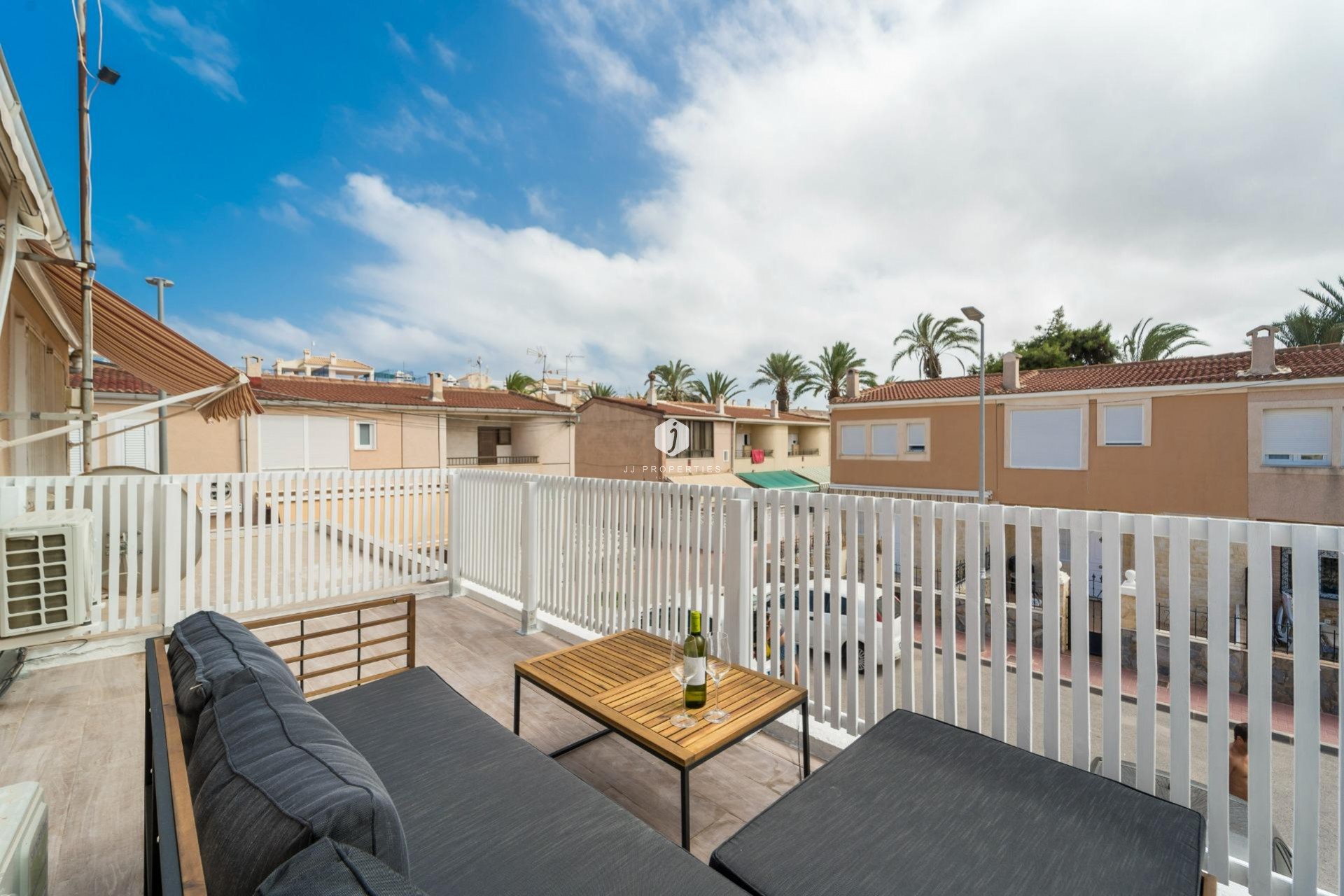 Tweedehands - duplex -
Torrevieja - Playa de los Naufragos