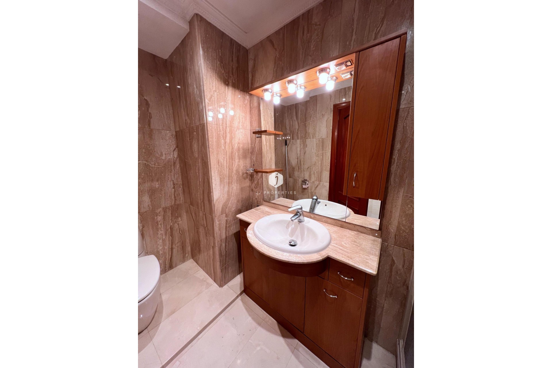 Tweedehands - duplex -
Torrevieja