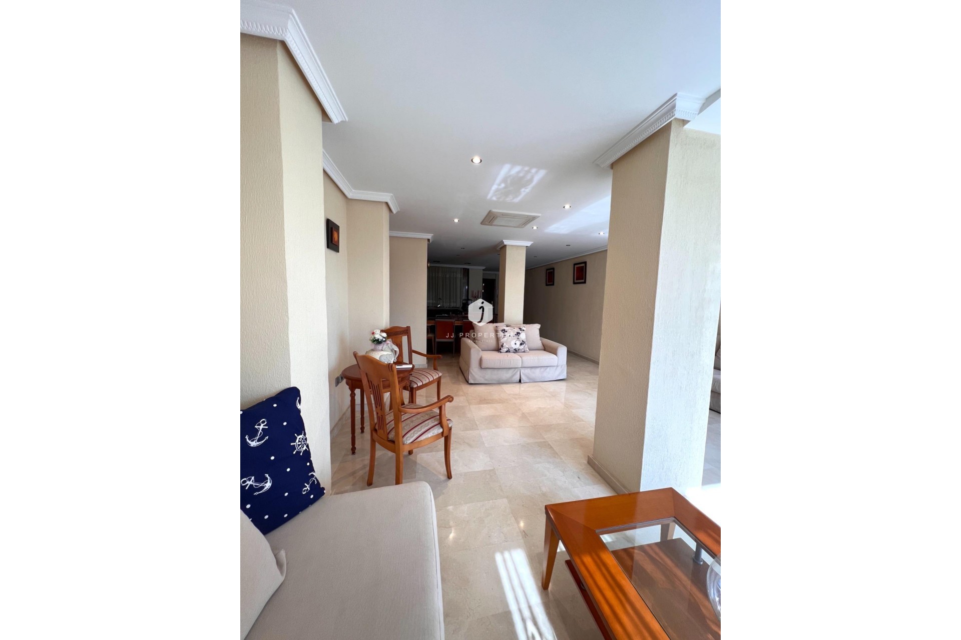 Tweedehands - duplex -
Torrevieja