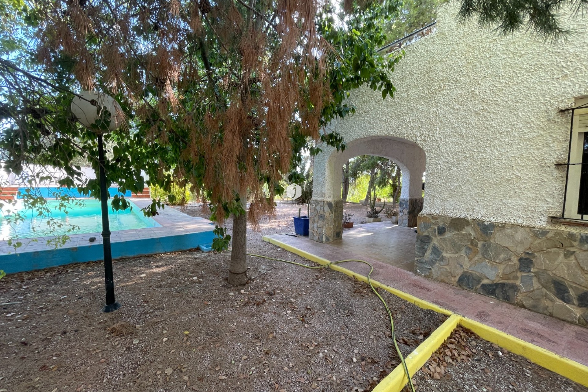 Tweedehands - Landelijk eigendom -
Albatera - Inland