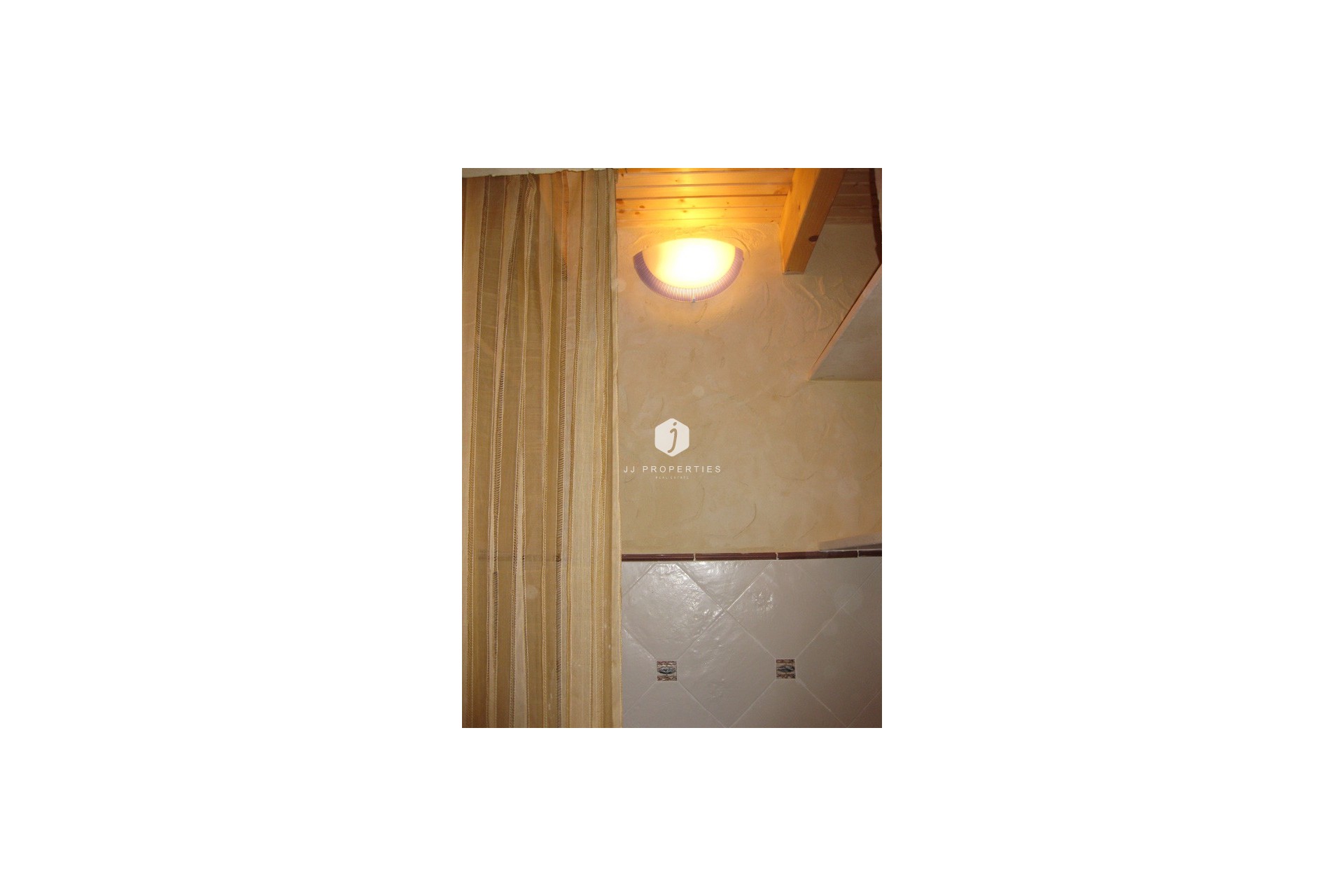 Tweedehands - Landelijk eigendom -
Benferri - Inland