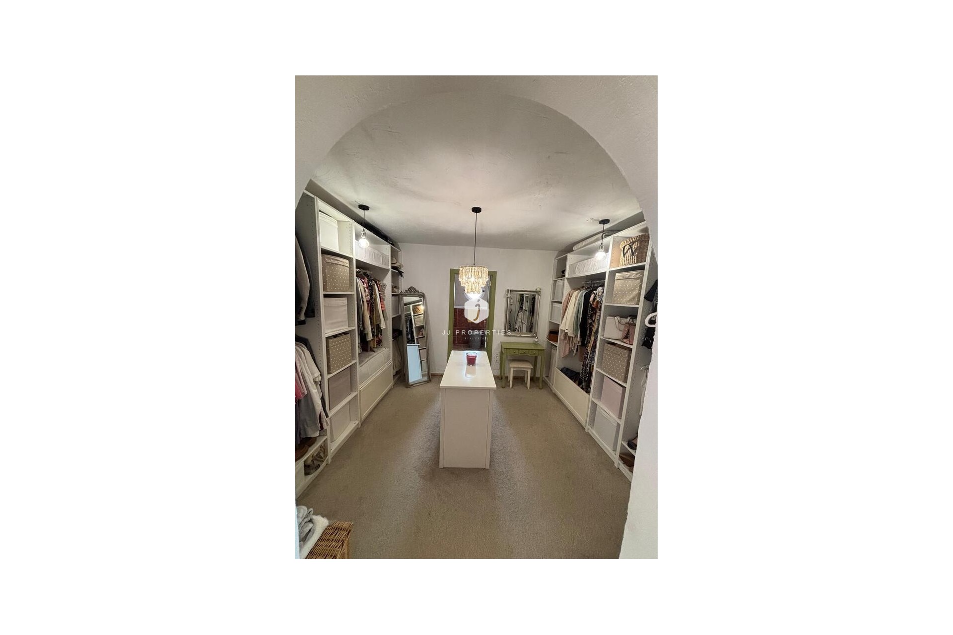 Tweedehands - Landelijk eigendom -
Dolores - Costa Blanca