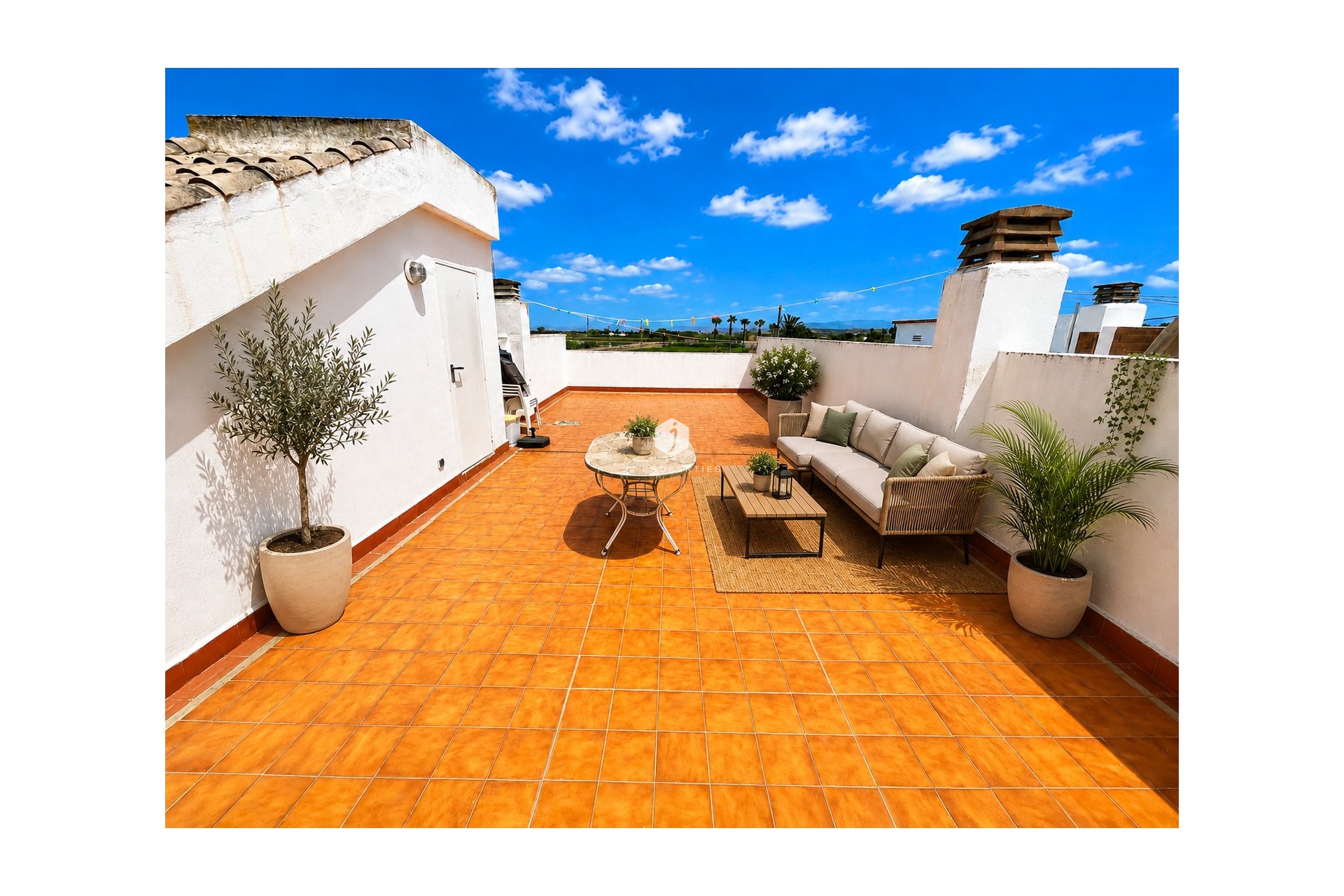 Tweedehands - Penthouse -
Daya Nueva - Costa Blanca