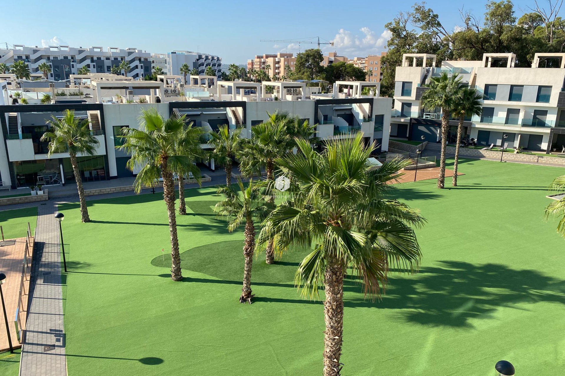 Tweedehands - Penthouse -
El Raso - Costa Blanca