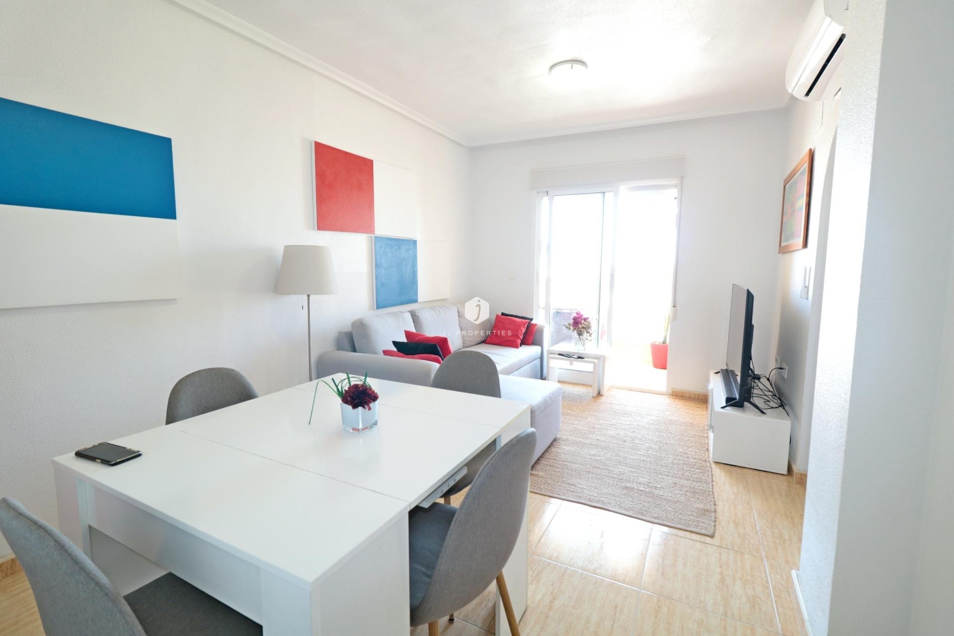 Tweedehands - Penthouse -
Formentera del Segura - Pueblo 5