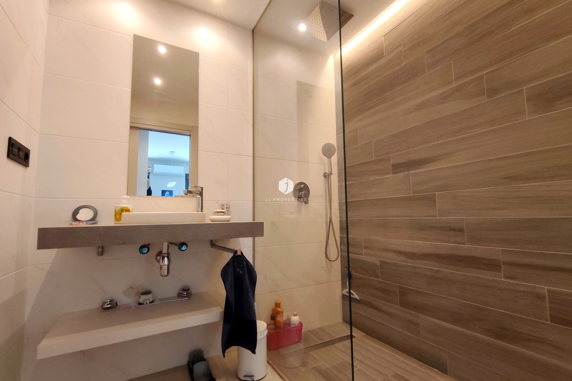 Tweedehands - Penthouse -
Guardamar del Segura - Costa Blanca