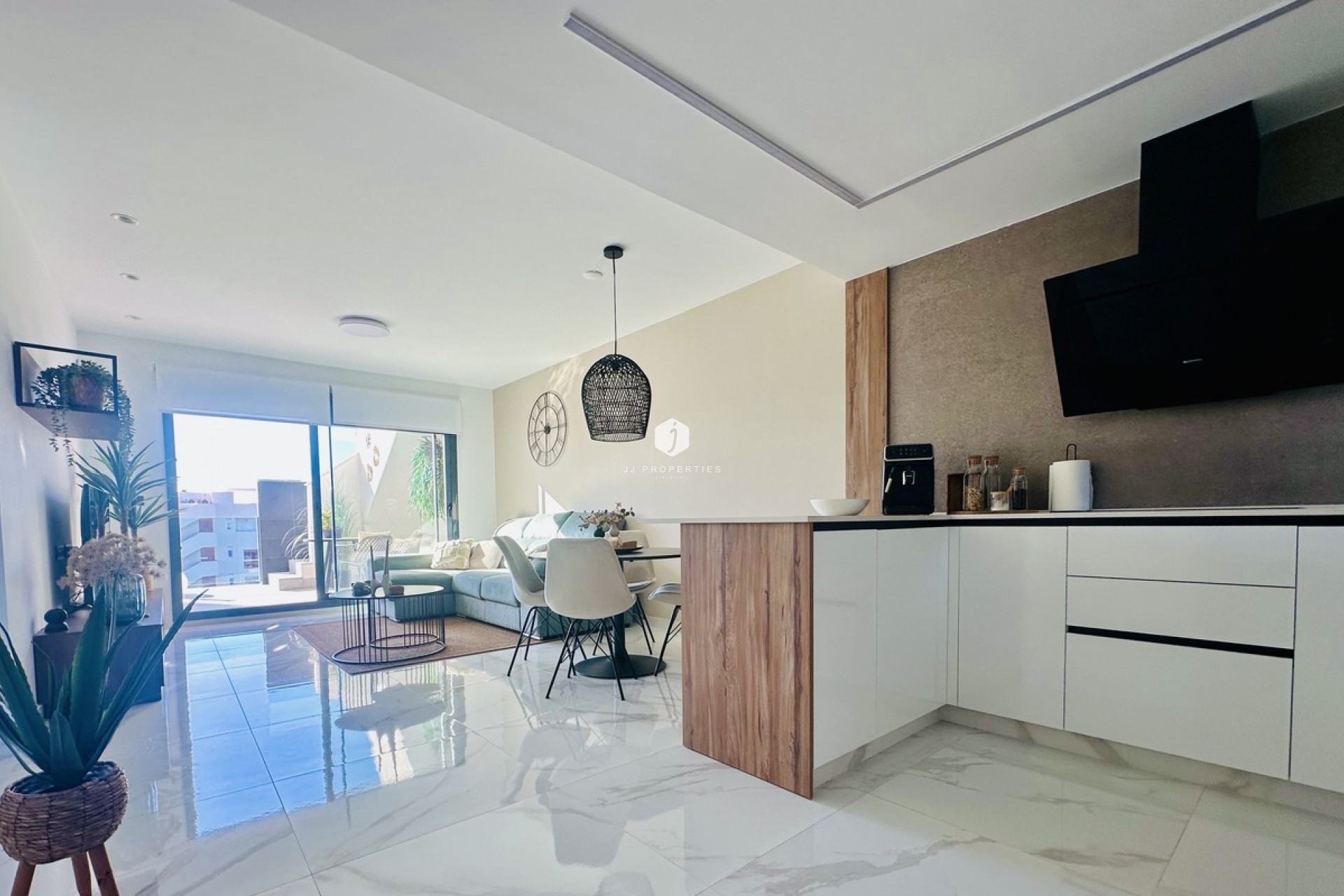 Tweedehands - Penthouse -
Guardamar del Segura - El Raso