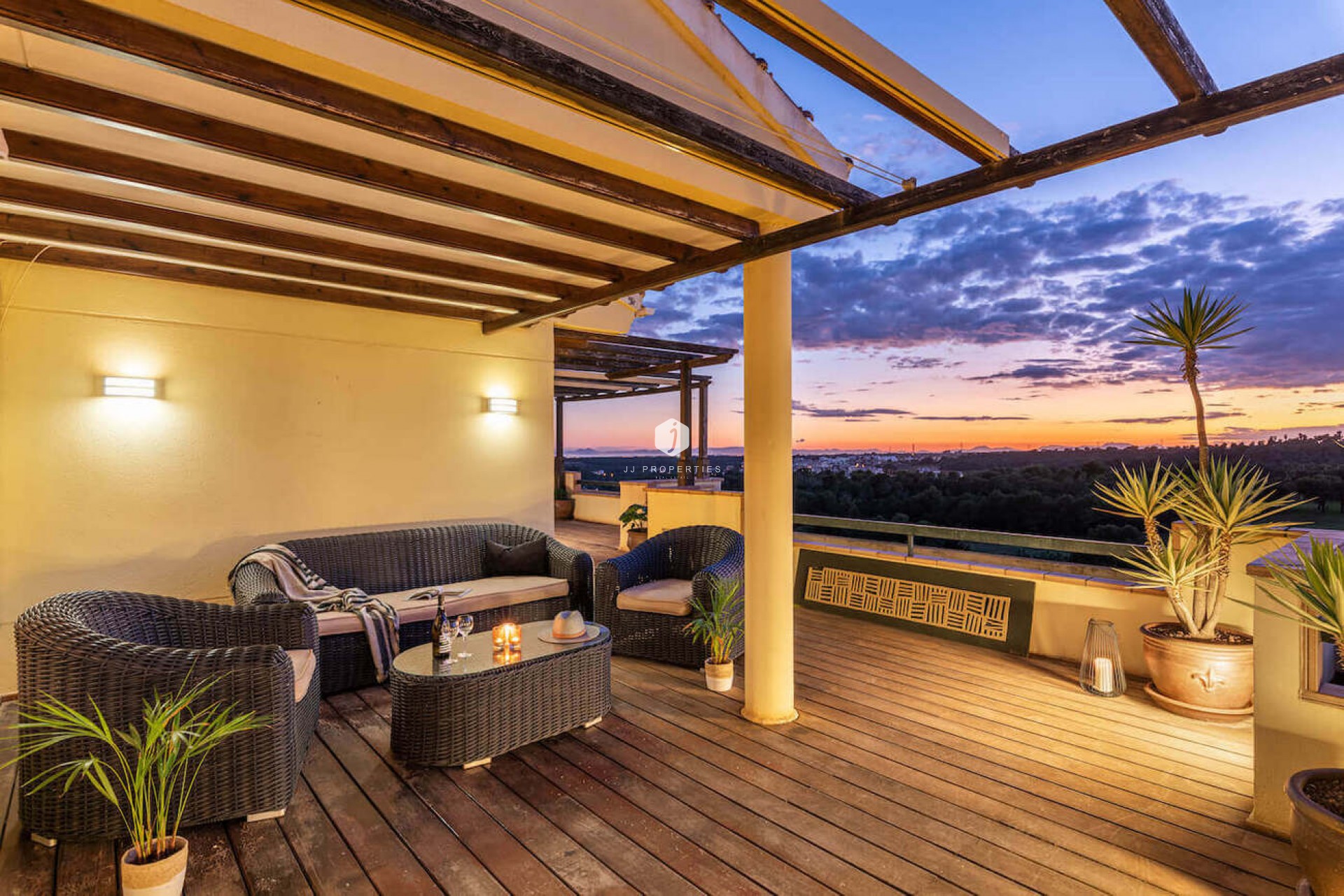 Tweedehands - Penthouse -
Orihuela Costa - Campoamor