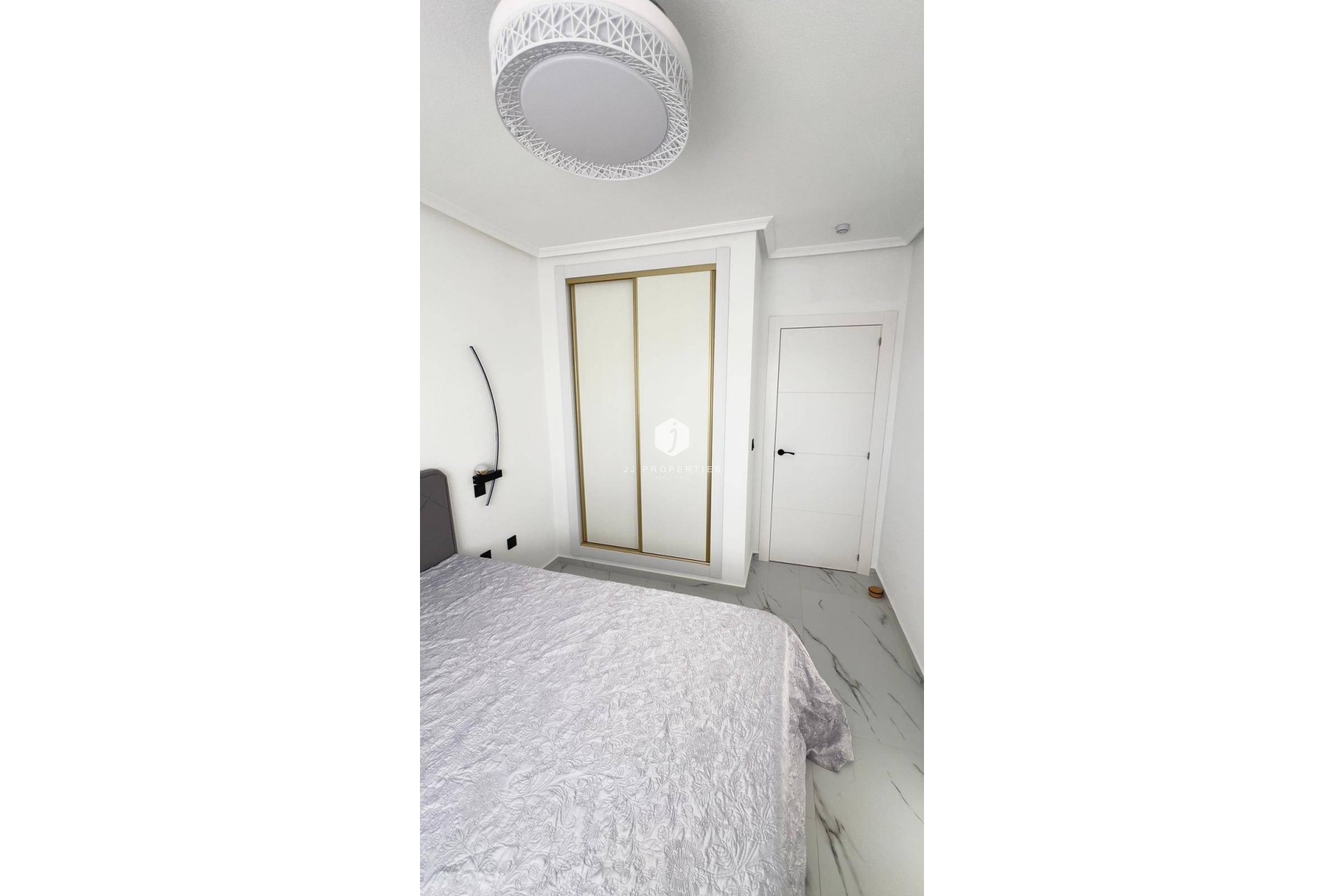 Tweedehands - Penthouse -
Orihuela Costa - La Zenia